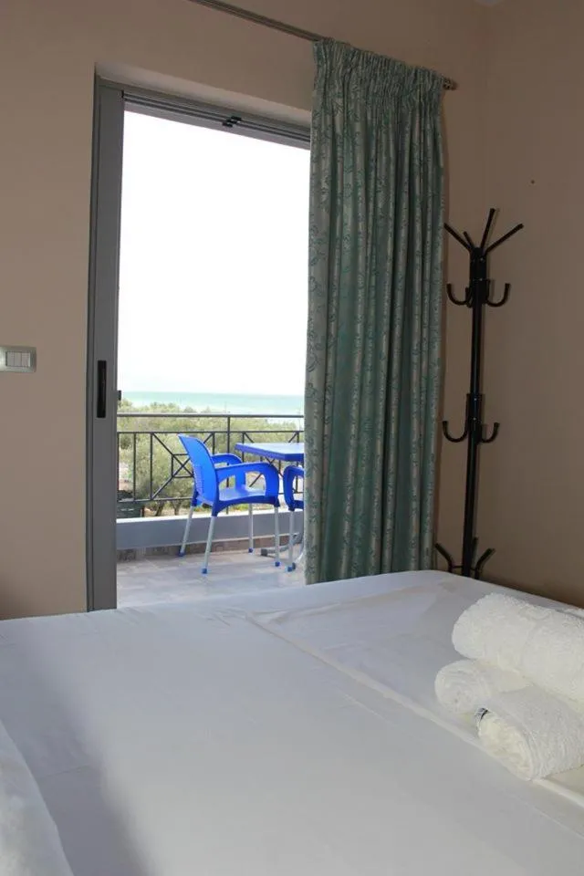 Bed in Vila Hadhri Borsh