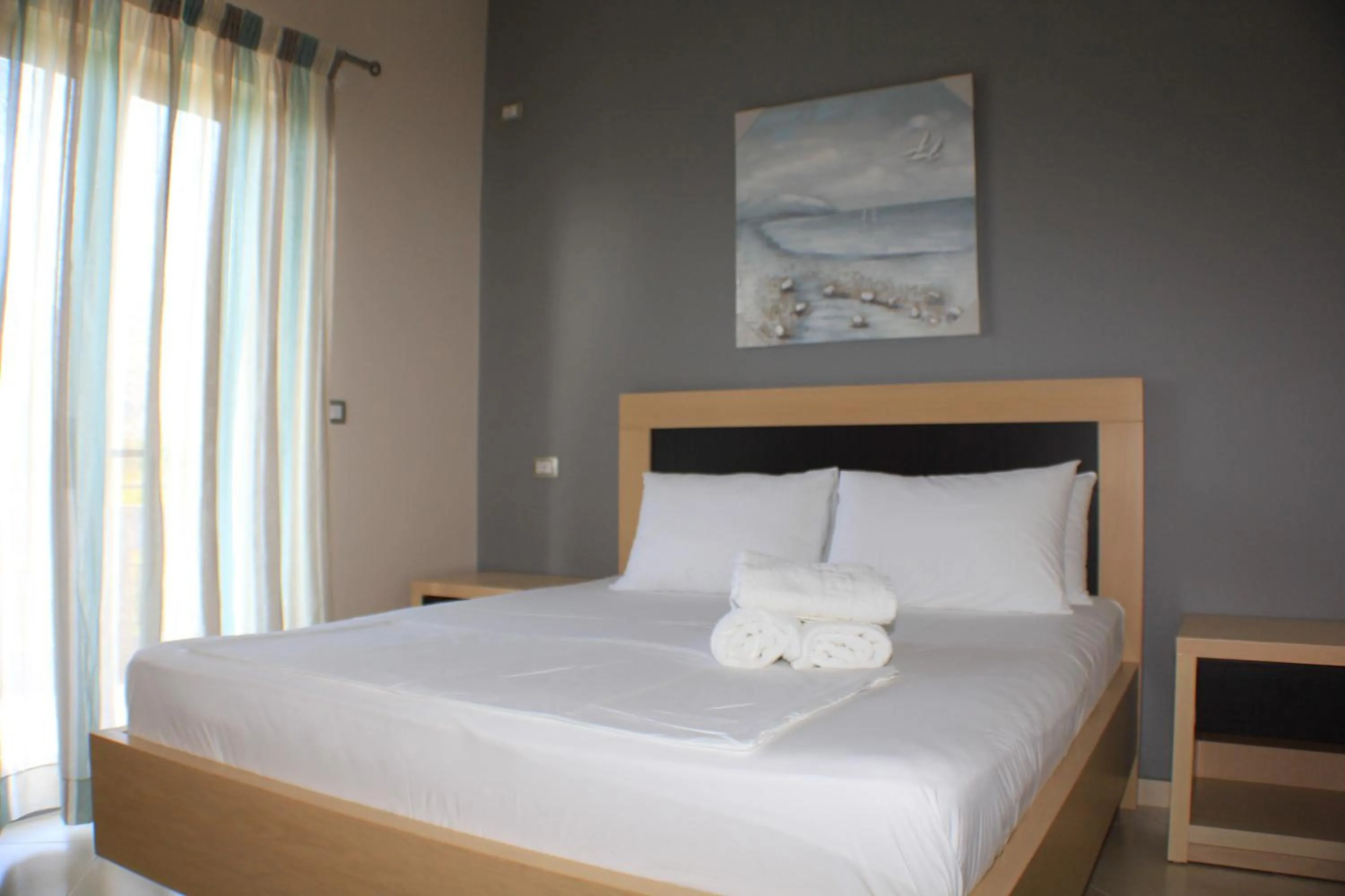 Bed in Vila Hadhri Borsh