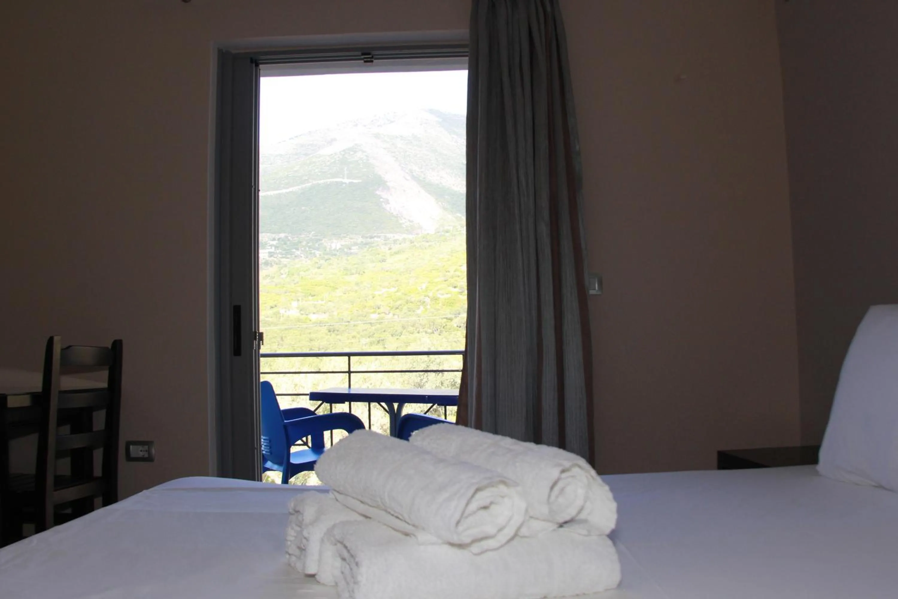 Balcony/Terrace, Bed in Vila Hadhri Borsh