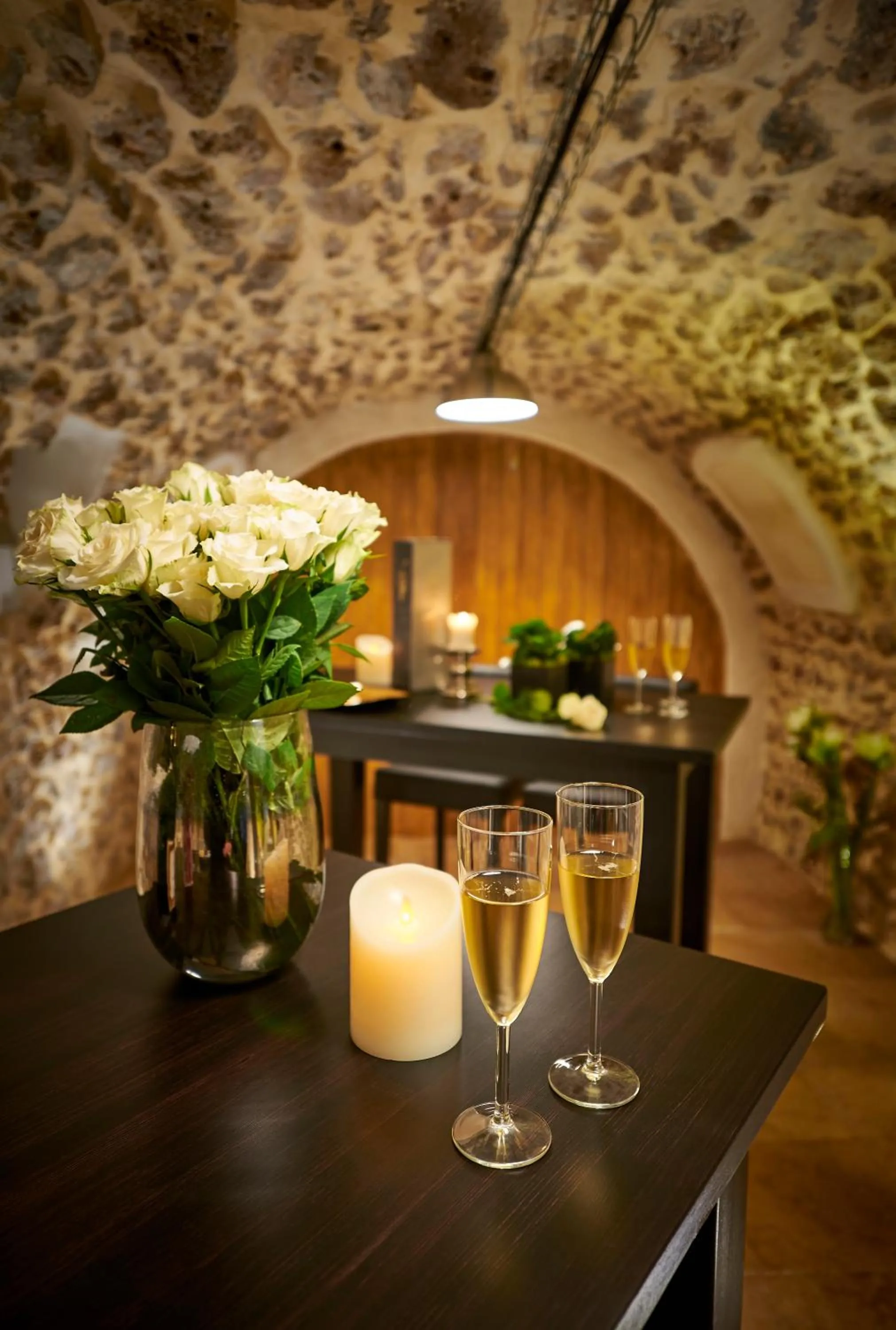 Evening entertainment in Bubble 8