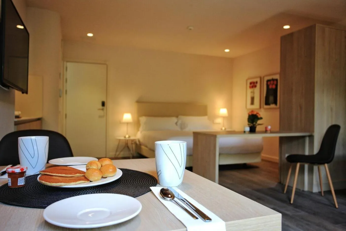 Breakfast, Bed in San Lorenzo Suites