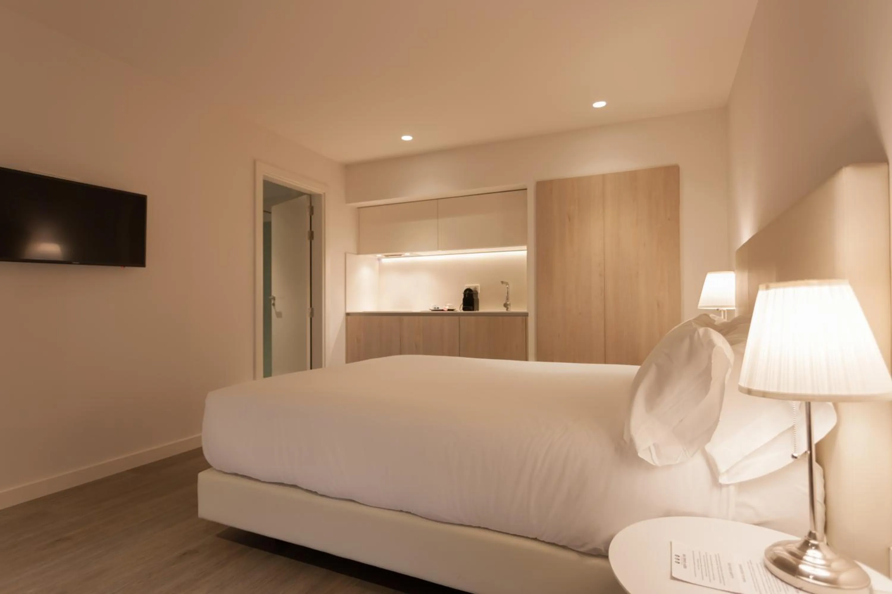 TV and multimedia, Bed in San Lorenzo Suites