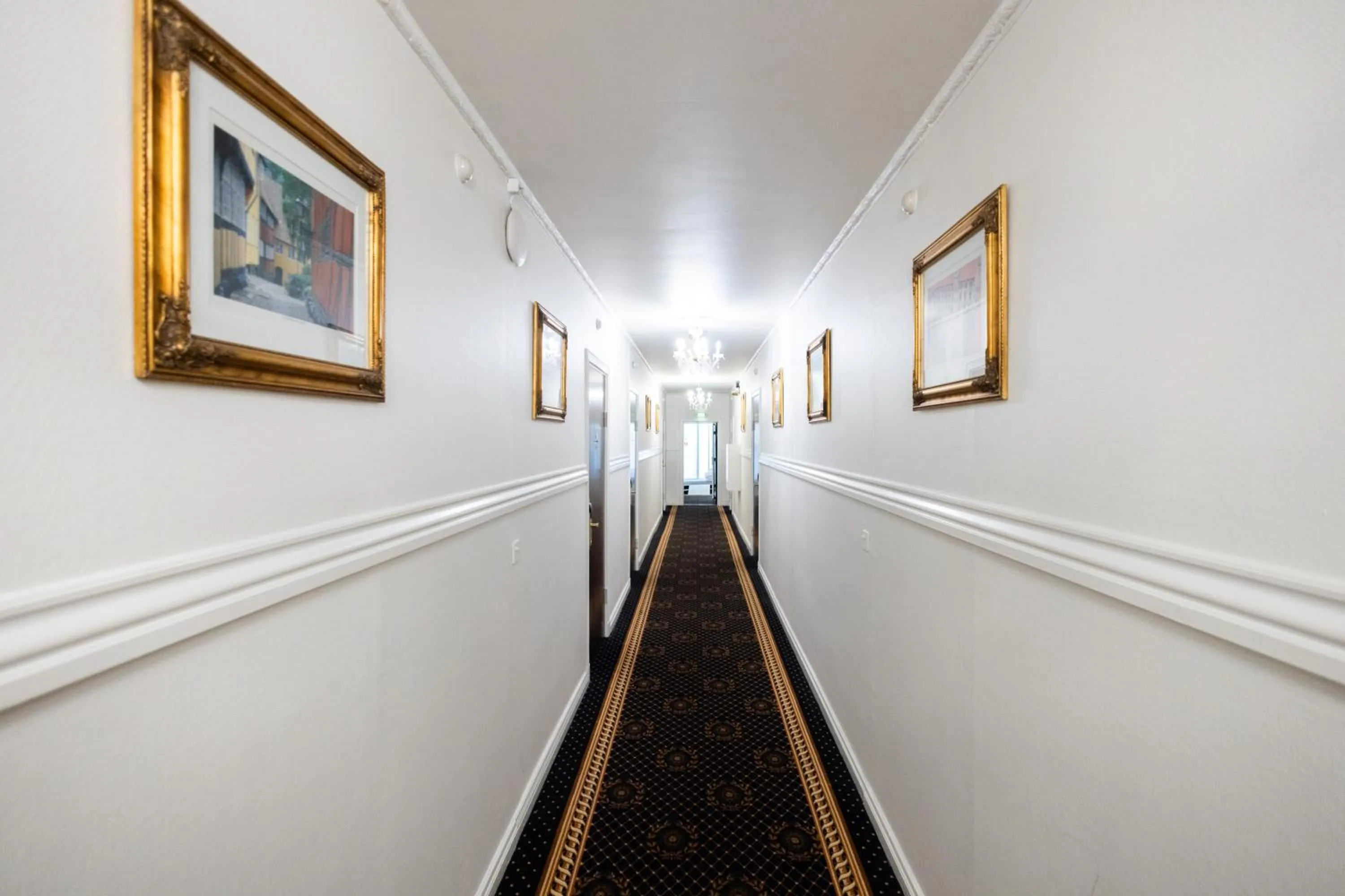 Property building in Milling Hotel Saxildhus