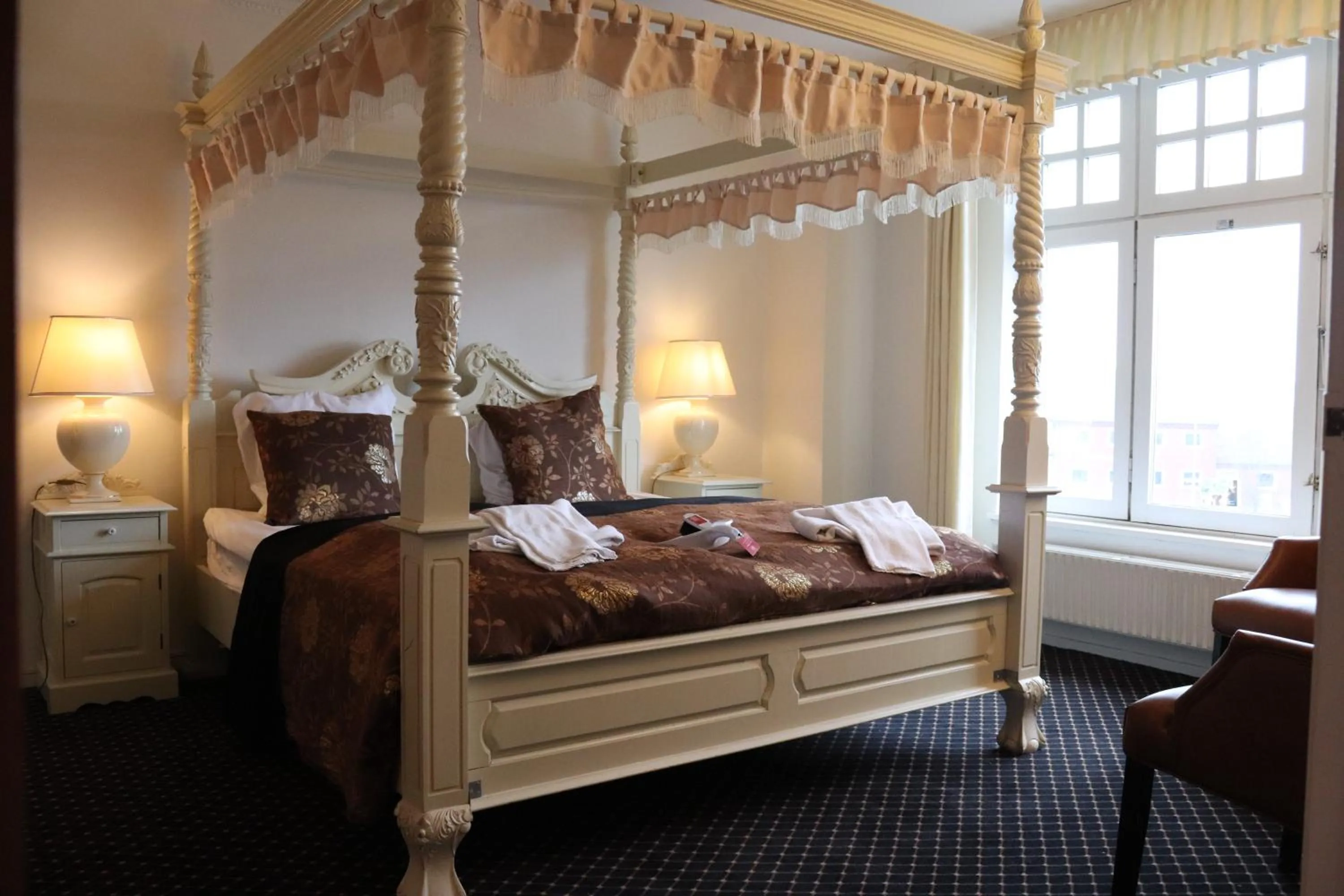 Bedroom, Bed in Milling Hotel Saxildhus