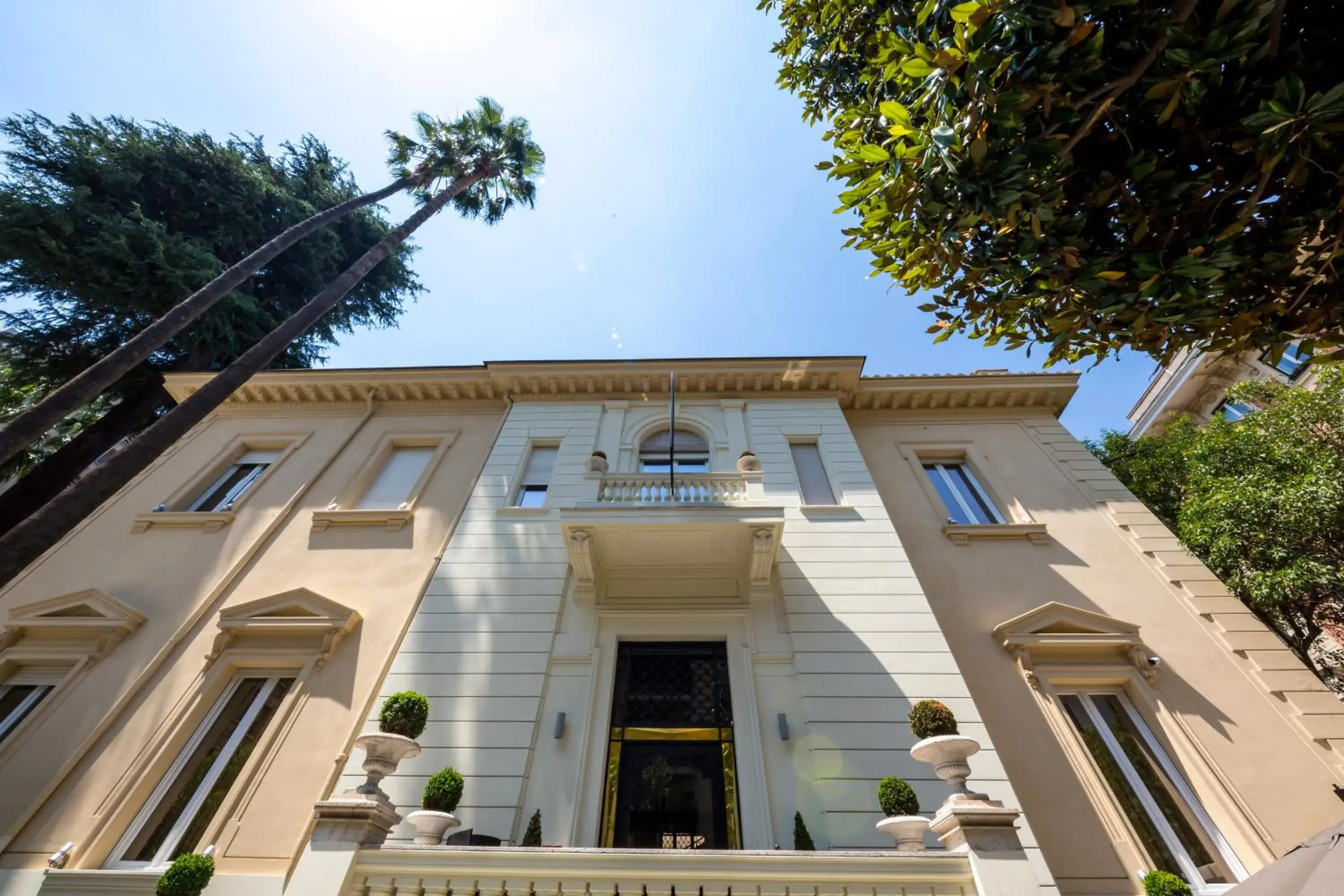 Property building in Hotel The Haven Roma Property building in Hotel The Haven Roma