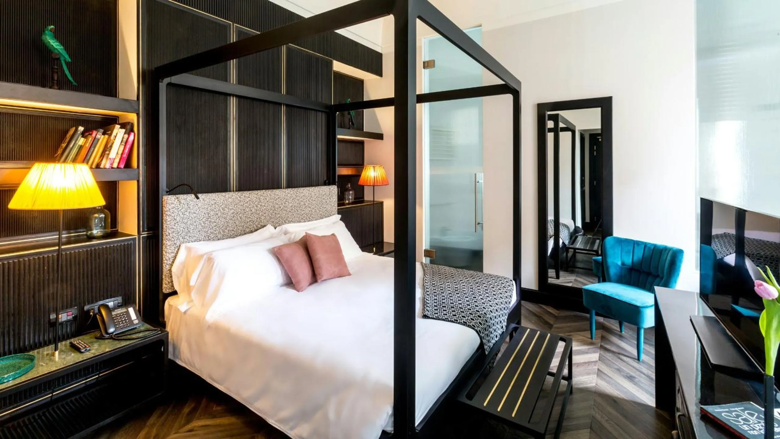 Bed in Hotel The Haven Roma