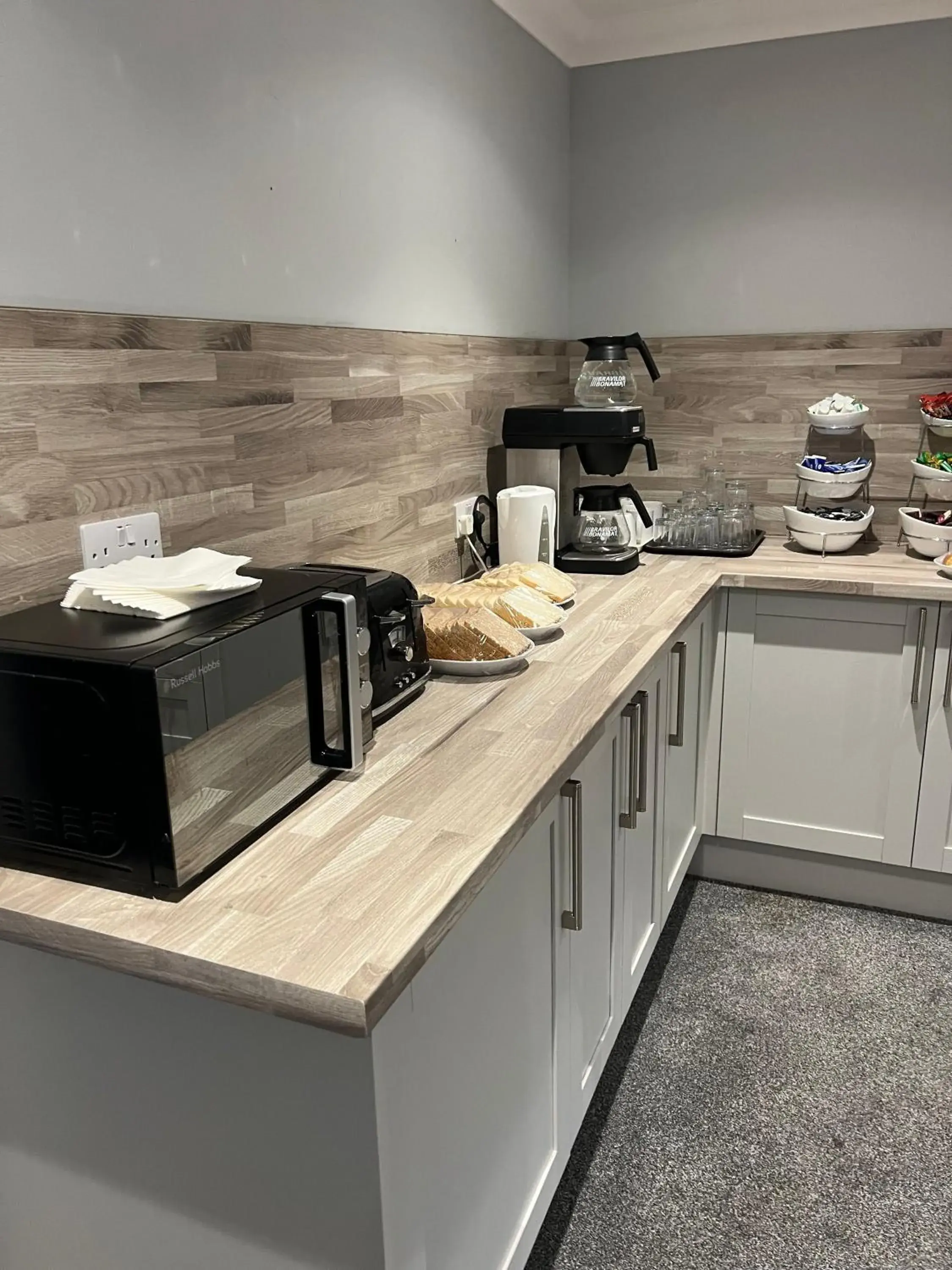 Breakfast in The Waverley Inn Breakfast in The Waverley Inn