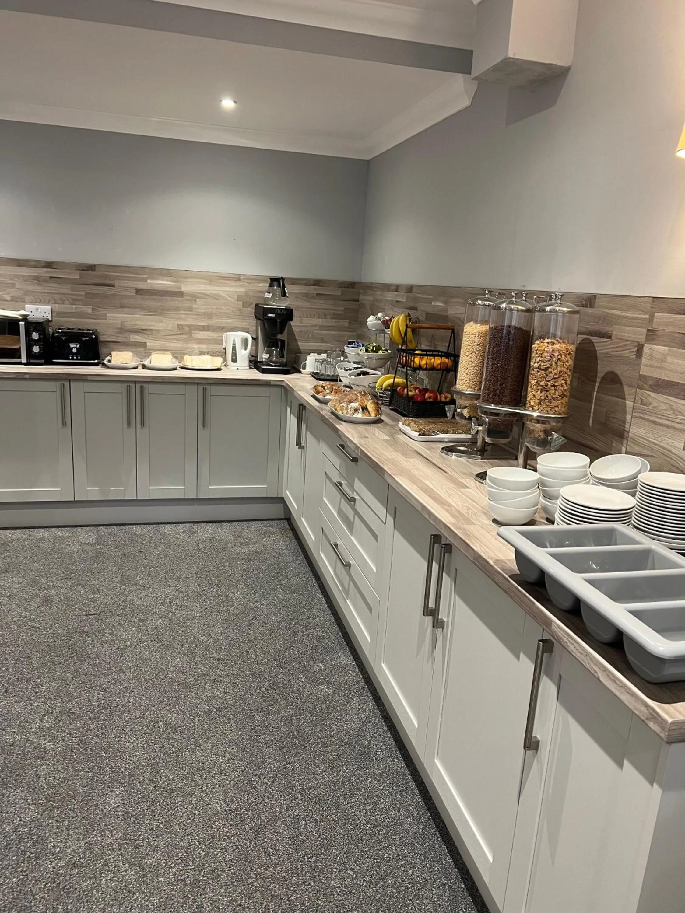 Breakfast in The Waverley Inn