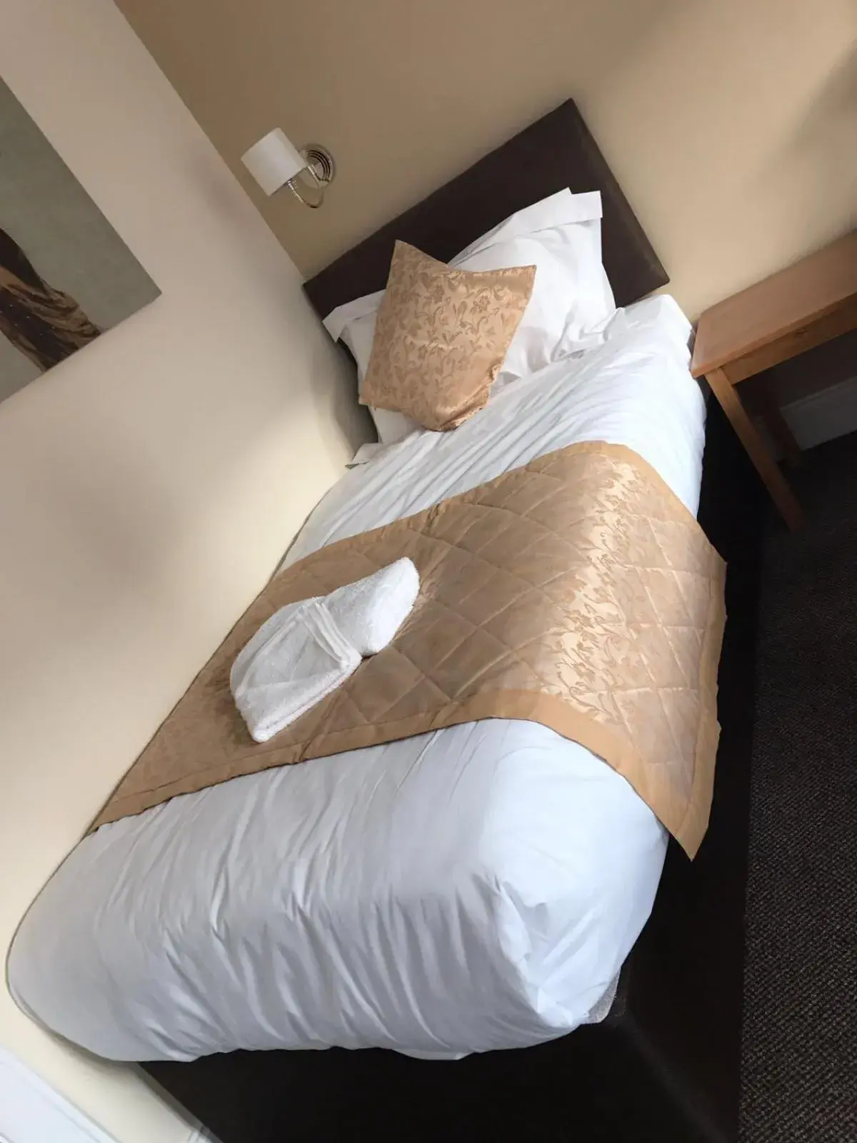 Bed in The Waverley Inn Bed in The Waverley Inn