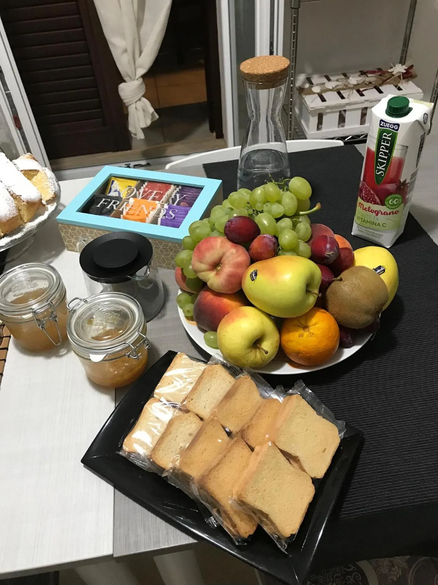 Food and drinks in La Maison de Gabrielè