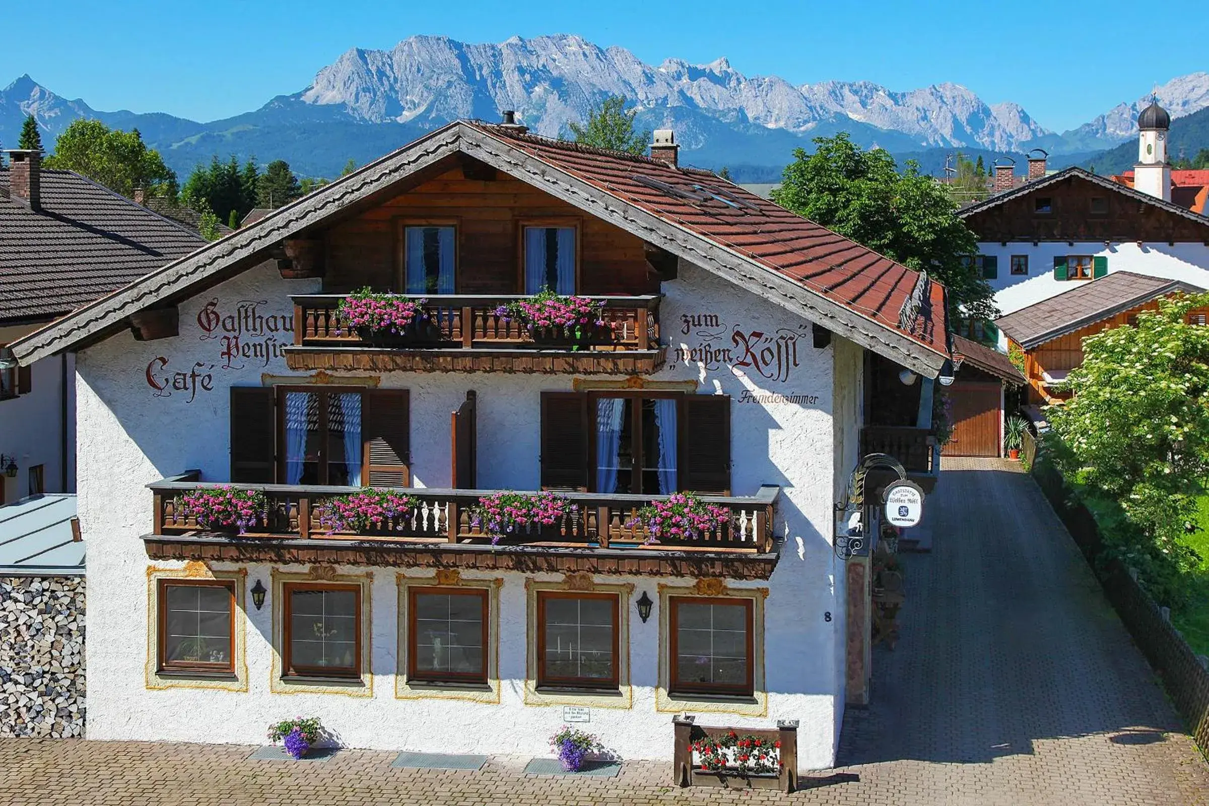 Frühstückspension Gästehaus Zum weissen Rössl Frühstückspension Gästehaus Zum weissen Rössl