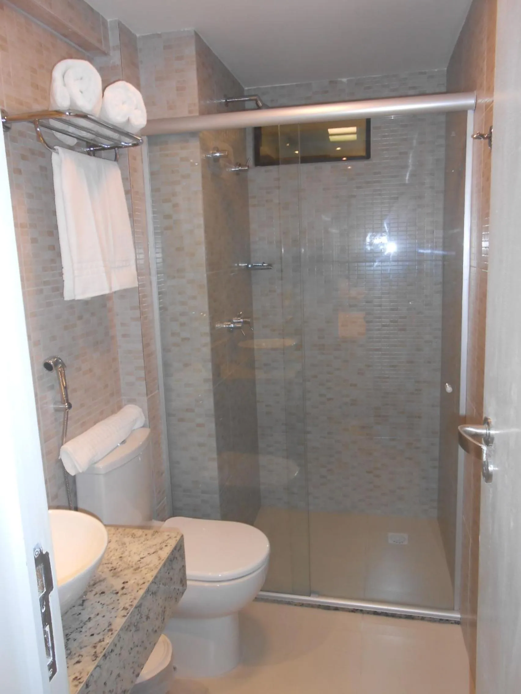 Bathroom in Tabatinga Residence Apart Hotel