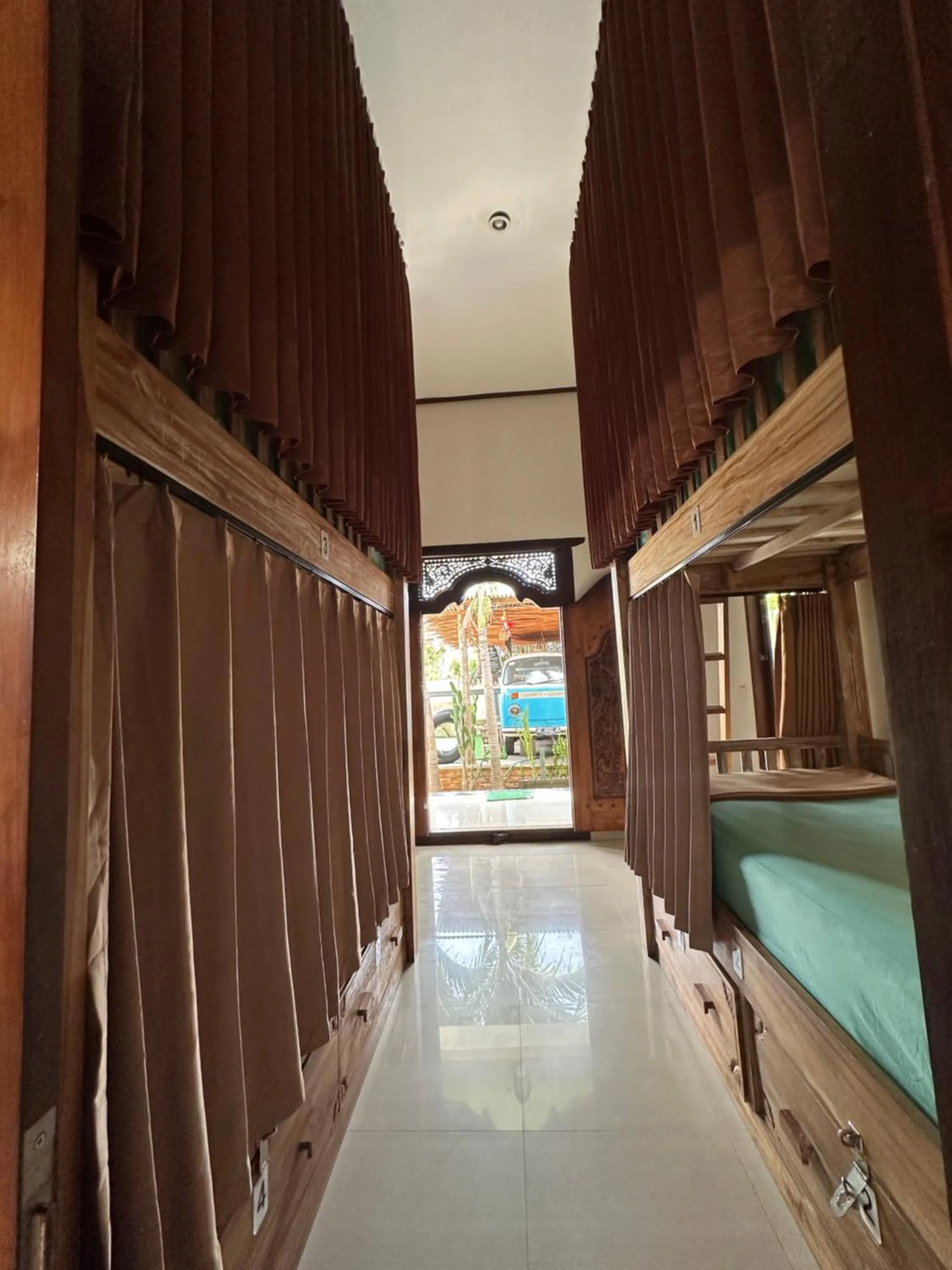 Lembongan Hostel