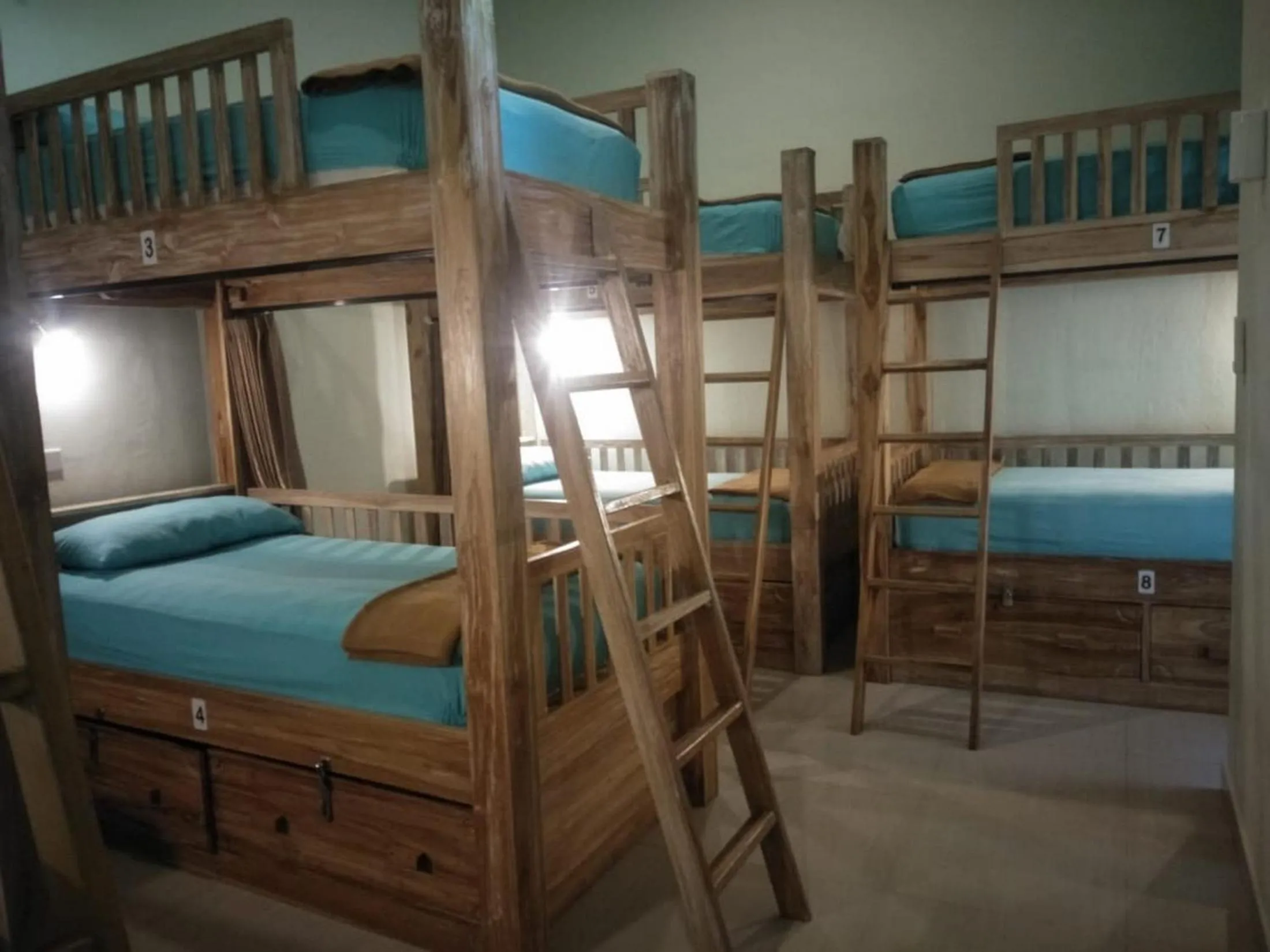 Photo of the whole room, Bed in Lembongan Hostel