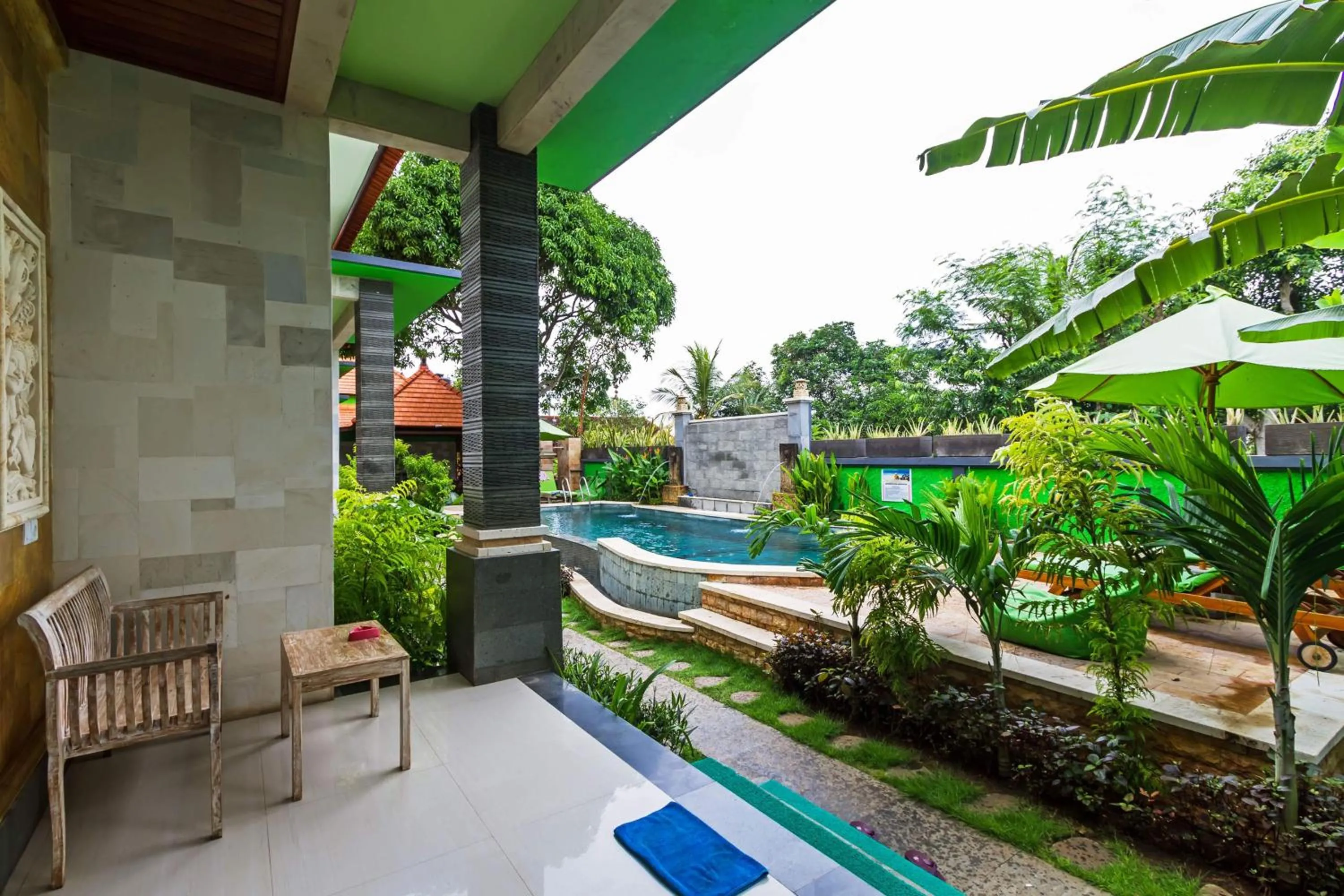 Pool view in Lembongan Hostel