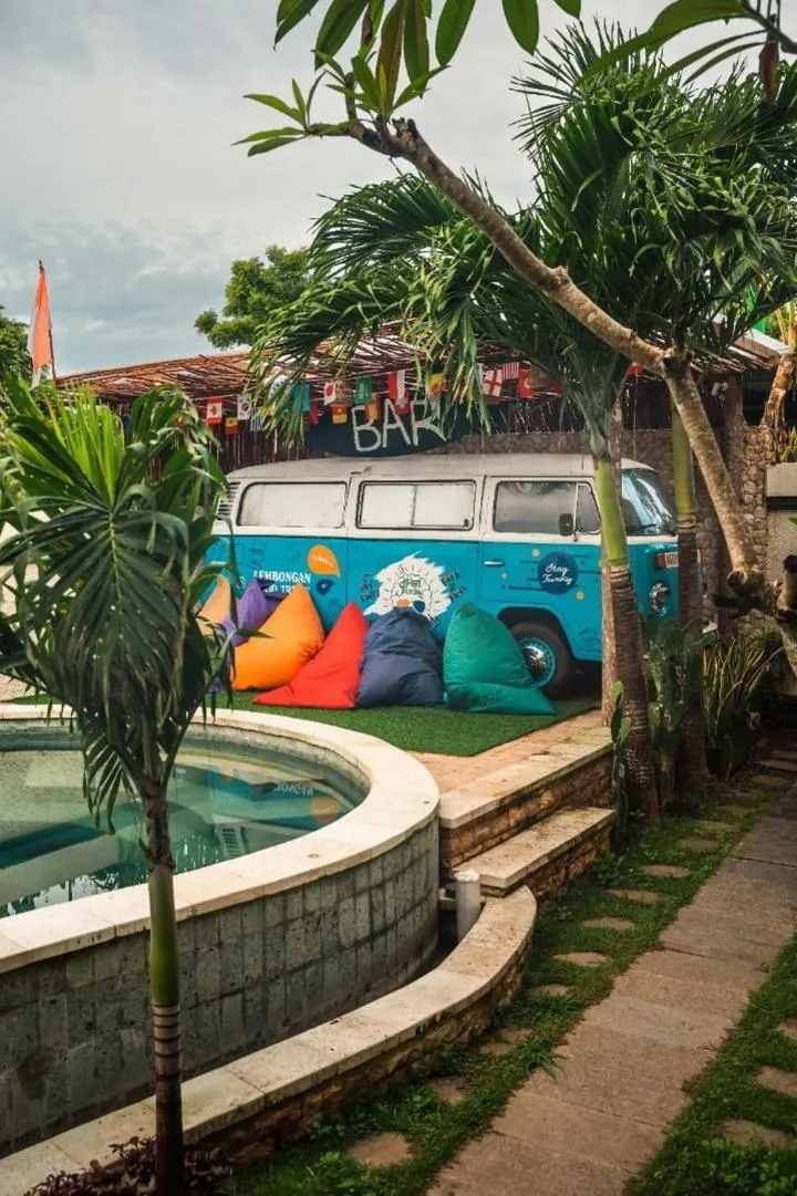 Lembongan Hostel