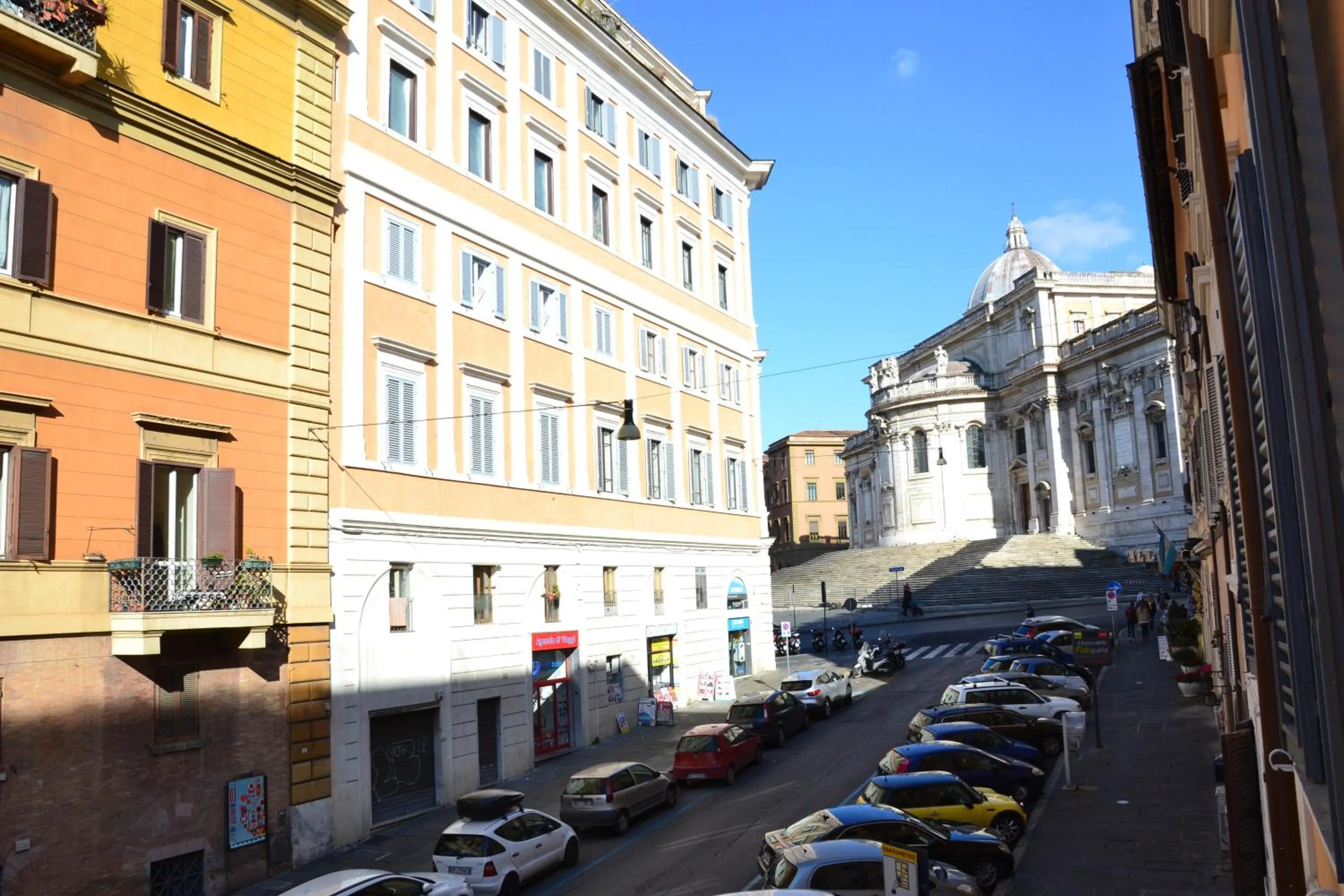 Property building in Santa Maria Maggiore