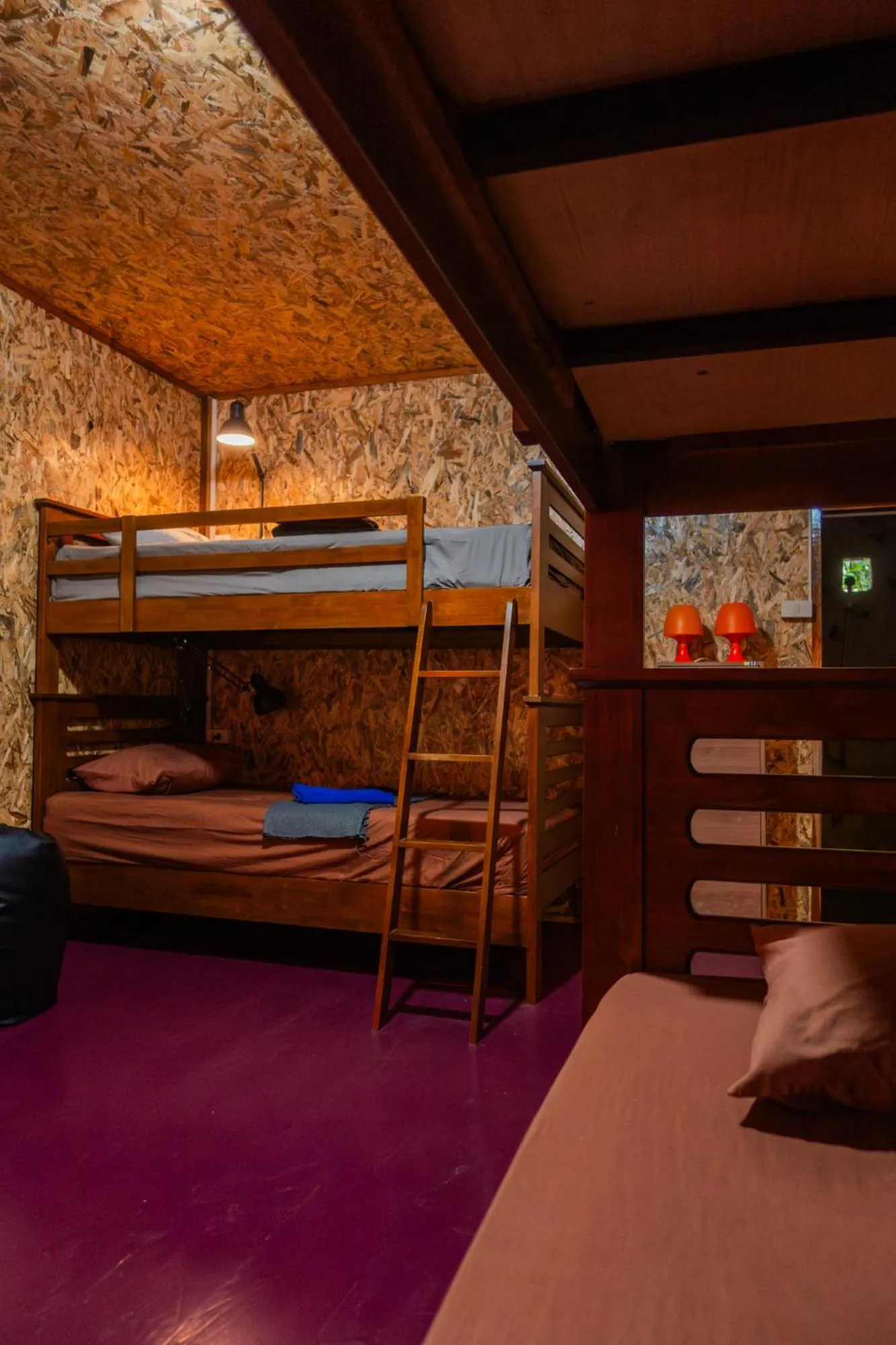 Property building, Bed in BB Dorm Koh Kood