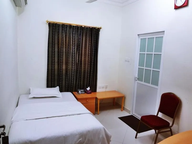 Bedroom, Bed in Plaza Hotel