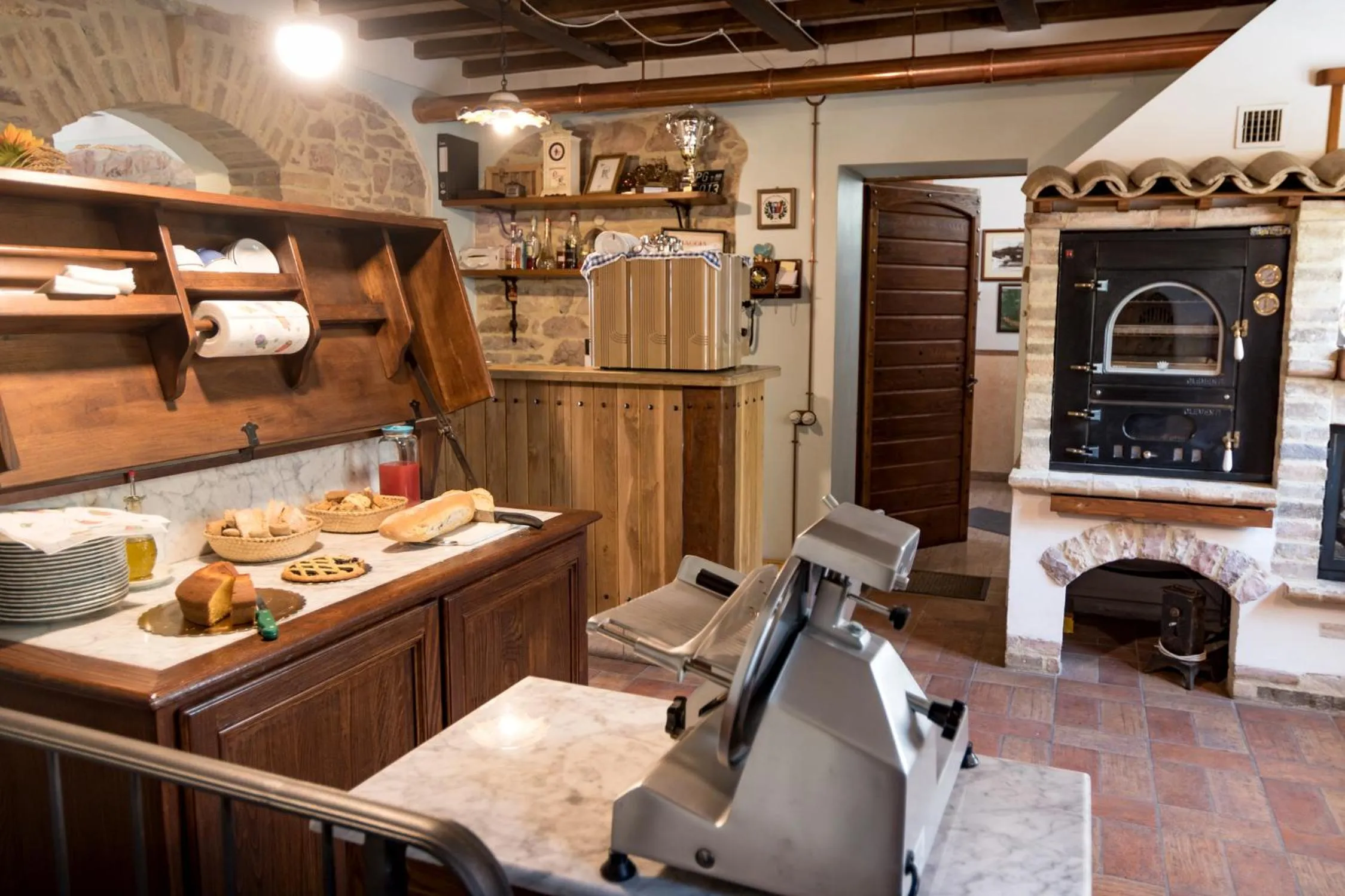 Buffet breakfast in La Piaggia