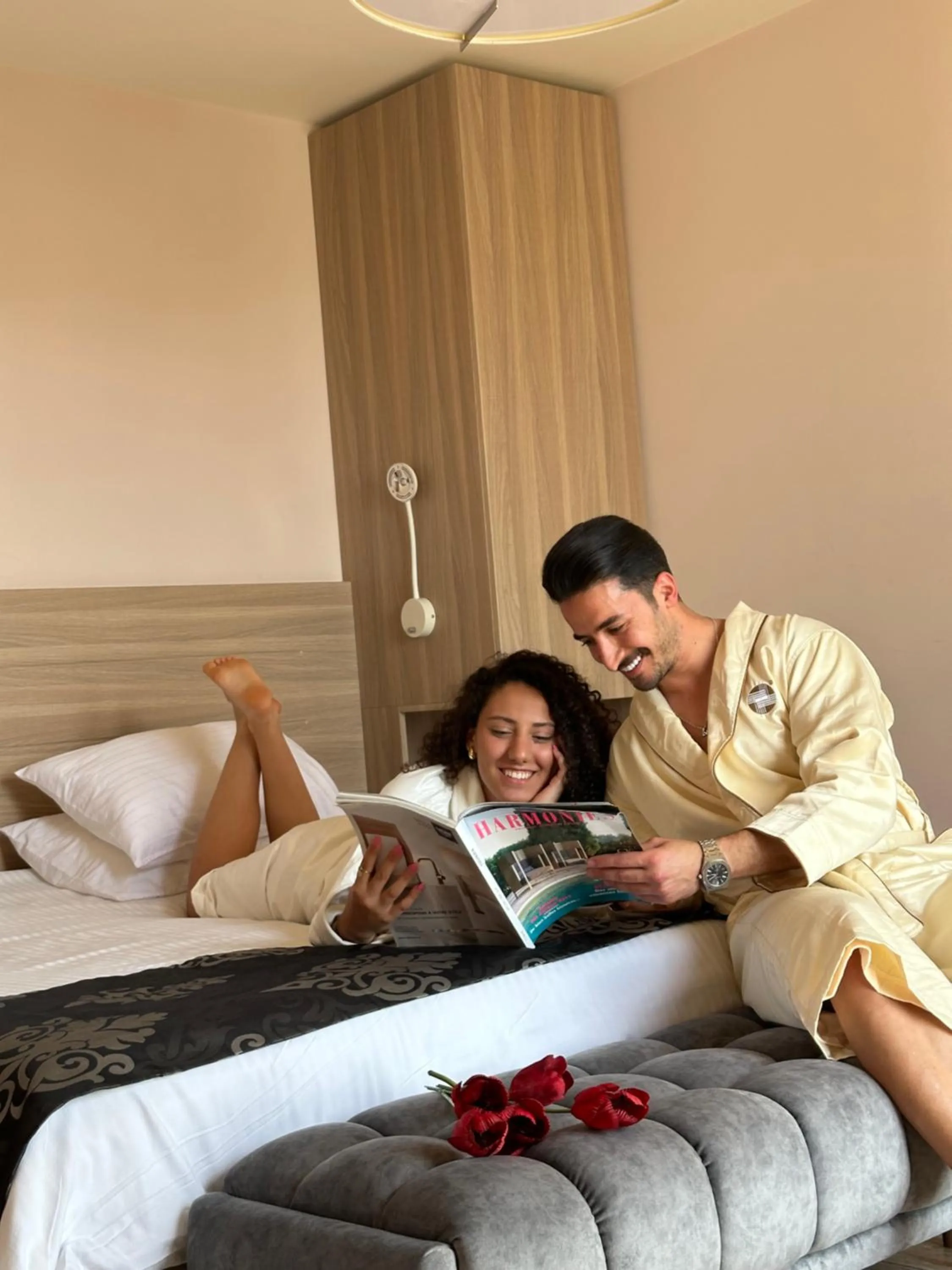 Bed in HOtello guest suites