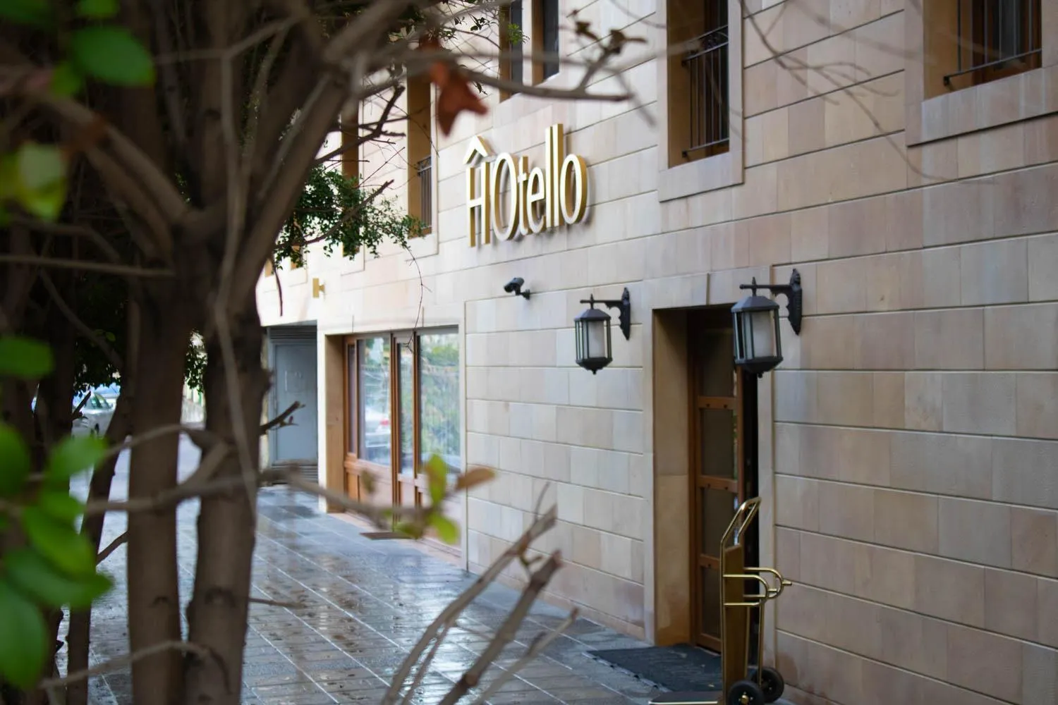 Property building in HOtello guest suites