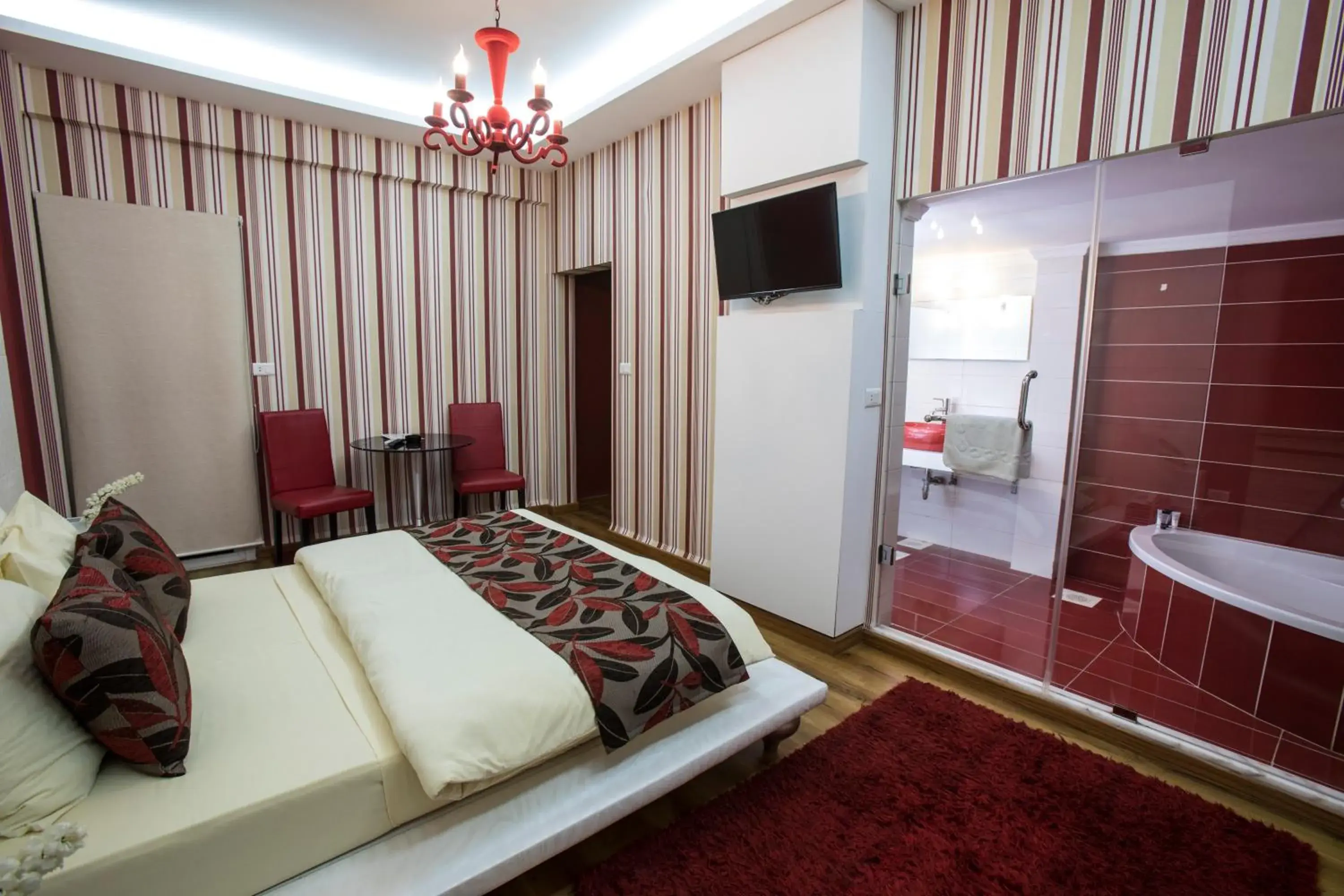 Standard Double Room in Four Seasons Halat Standard Double Room in Four Seasons Halat