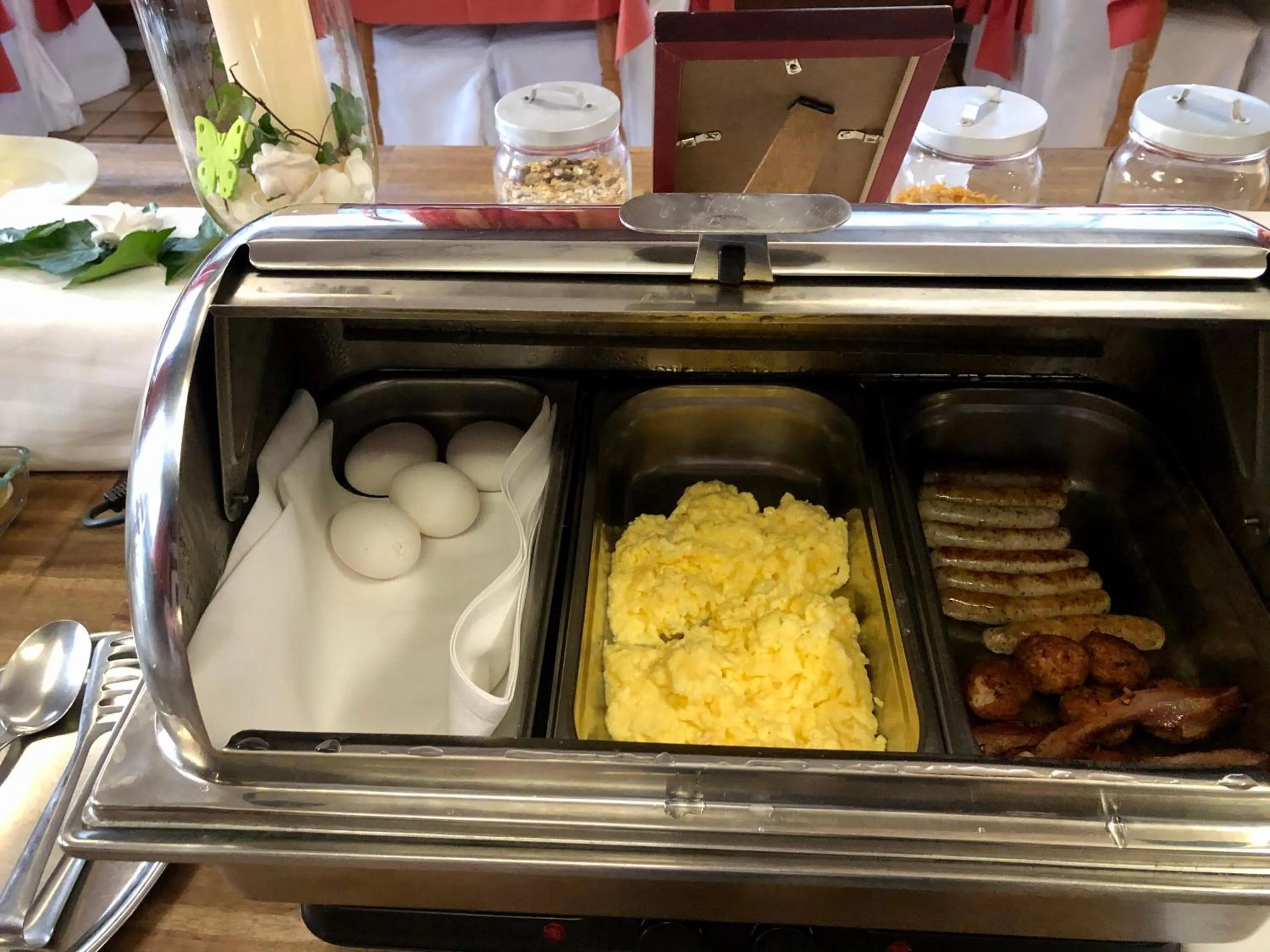 Buffet breakfast in Hotel Breitenbacher Hof