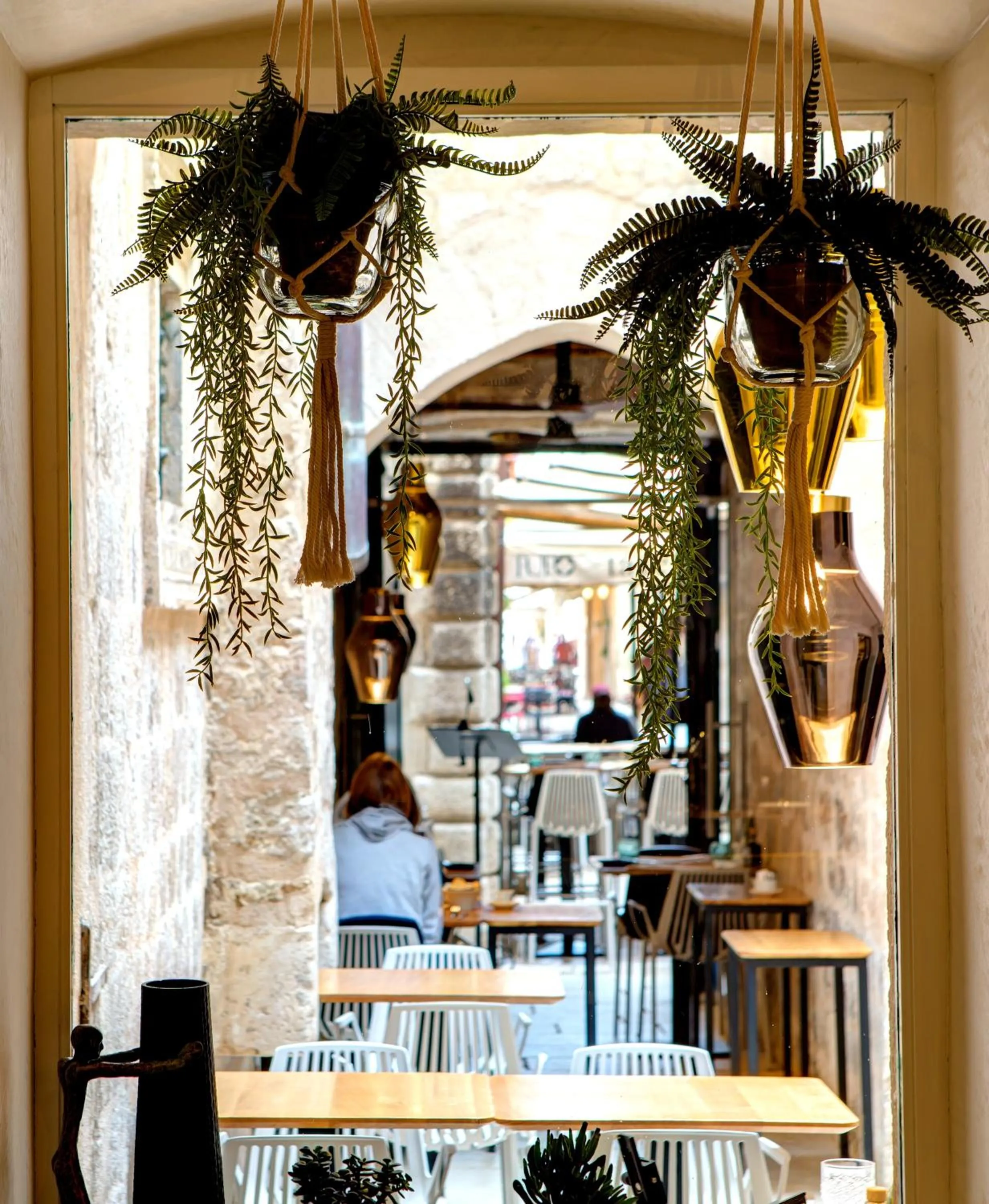 Restaurant/places to eat in Guest House Forty-Four