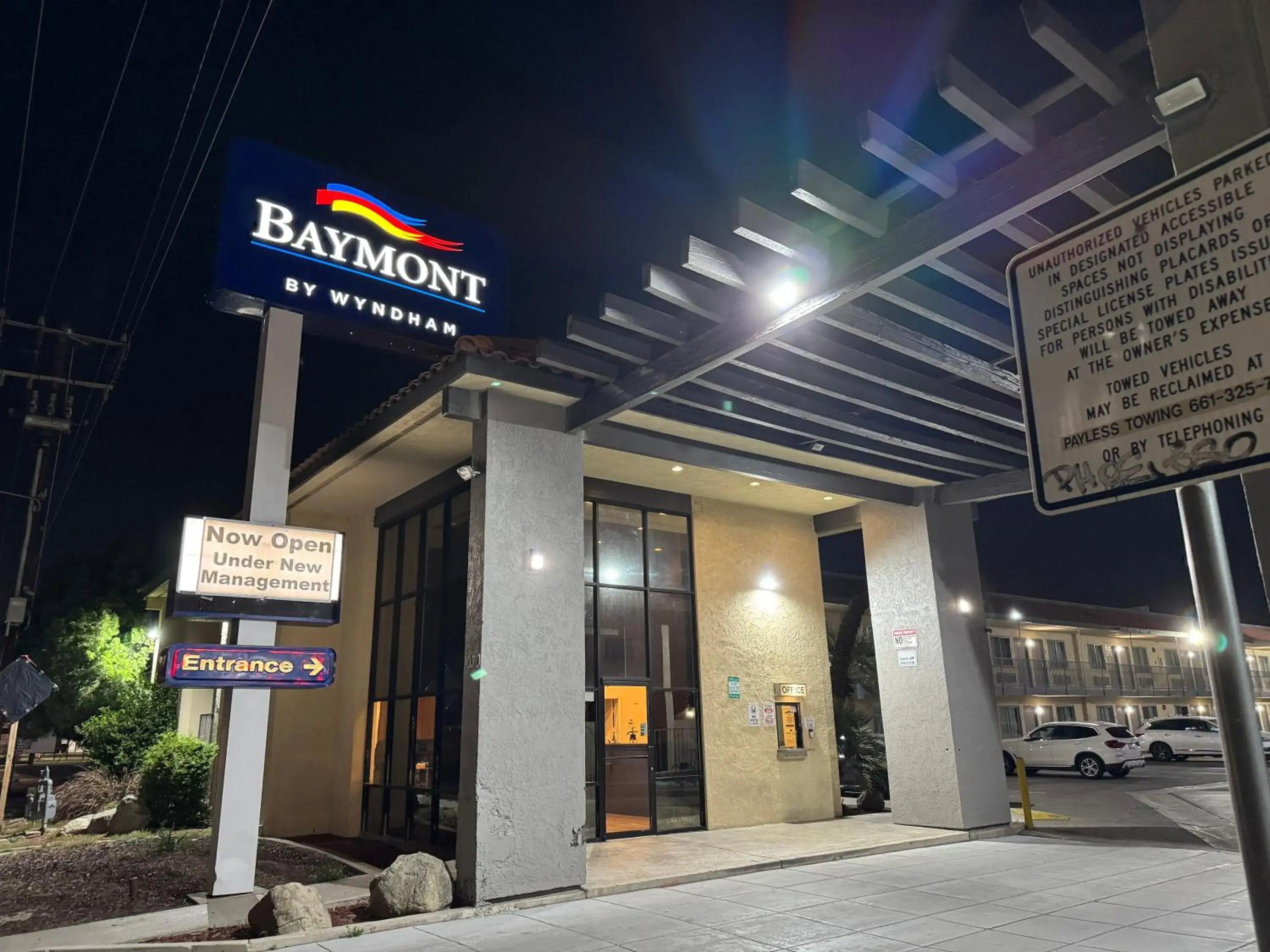 Property building in Baymont by Wyndham Bakersfield Property building in Baymont by Wyndham Bakersfield