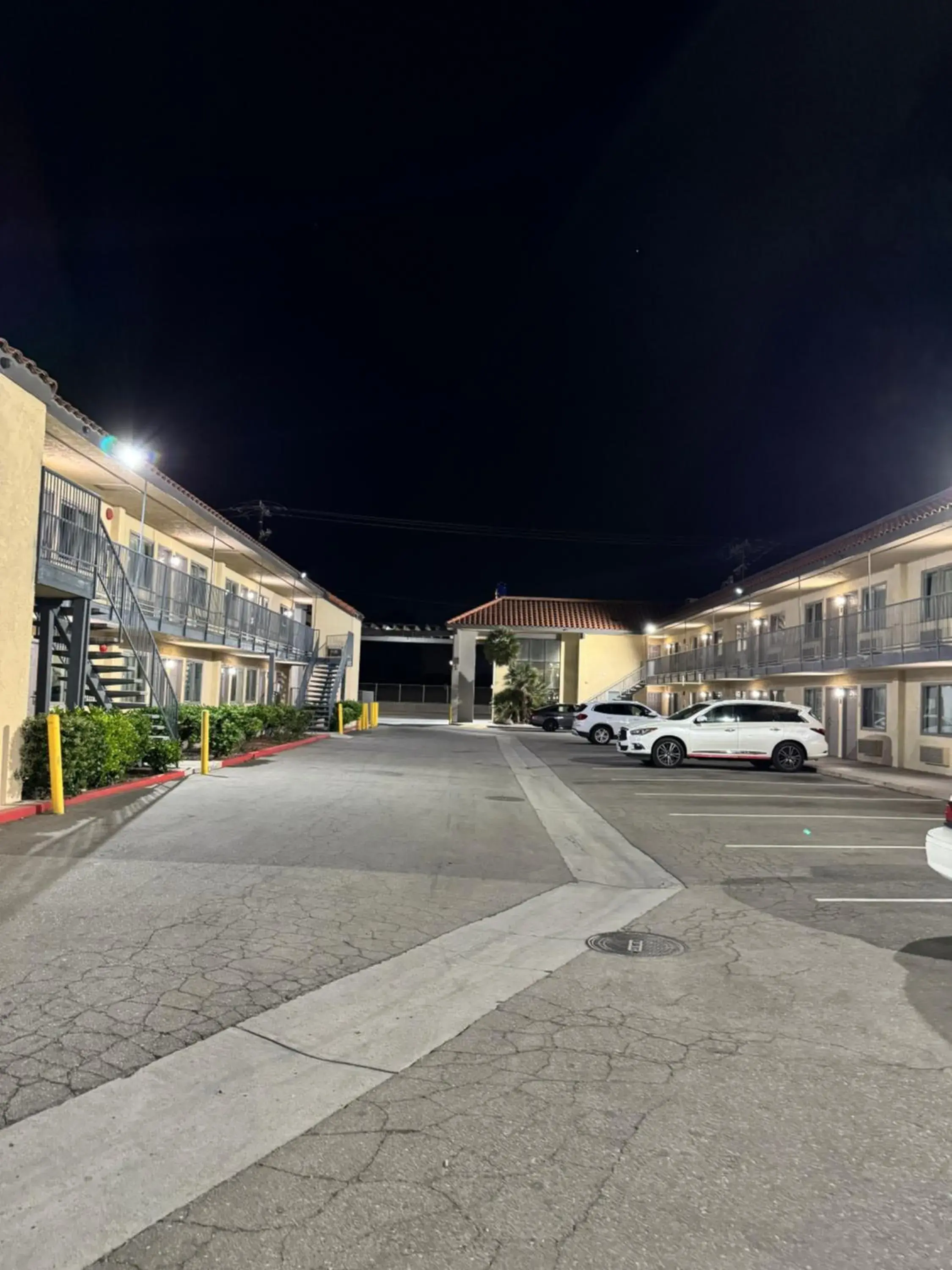 Property building in Baymont by Wyndham Bakersfield Property building in Baymont by Wyndham Bakersfield