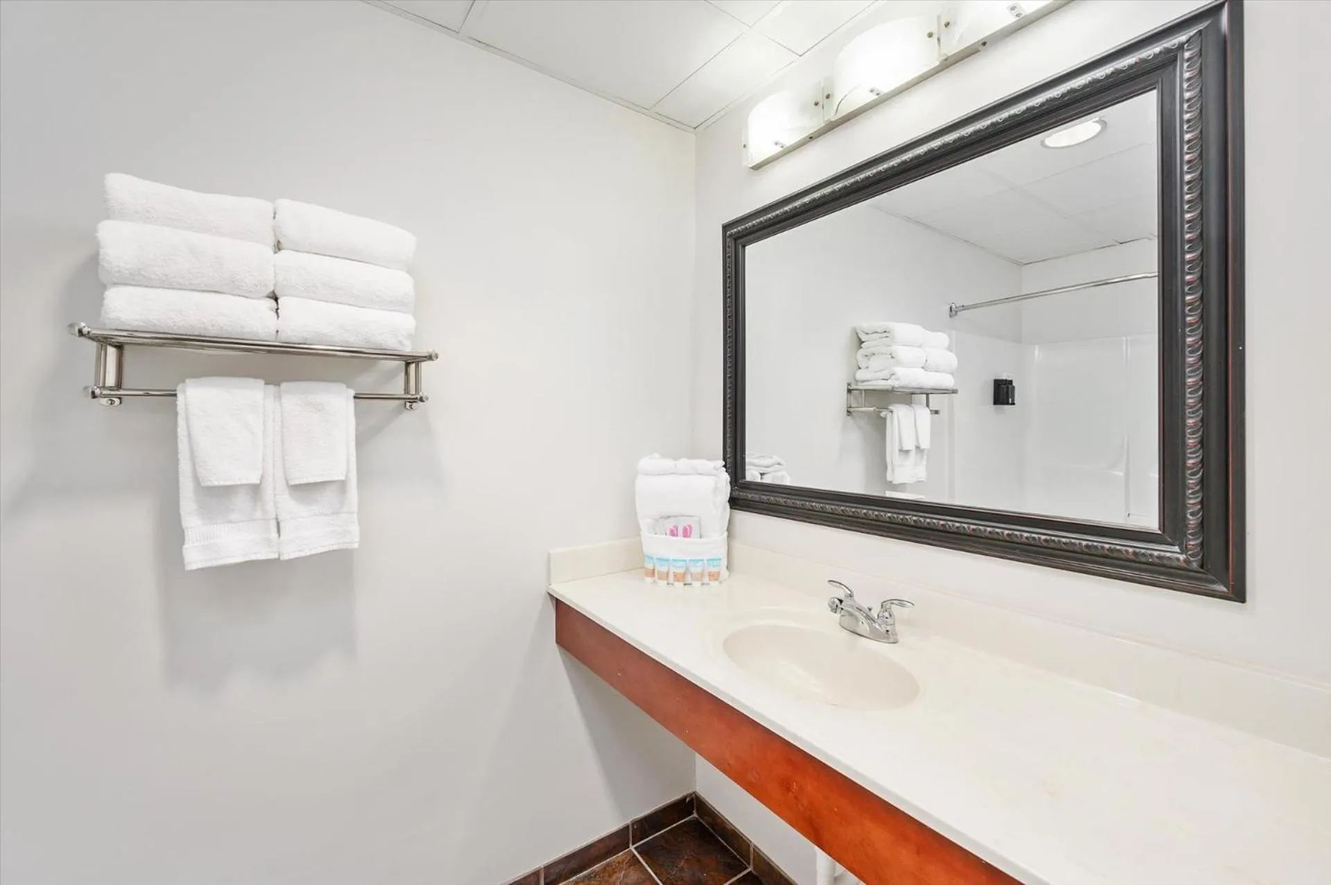 Bathroom in Monte Carlo Boardwalk / Oceanfront Ocean City