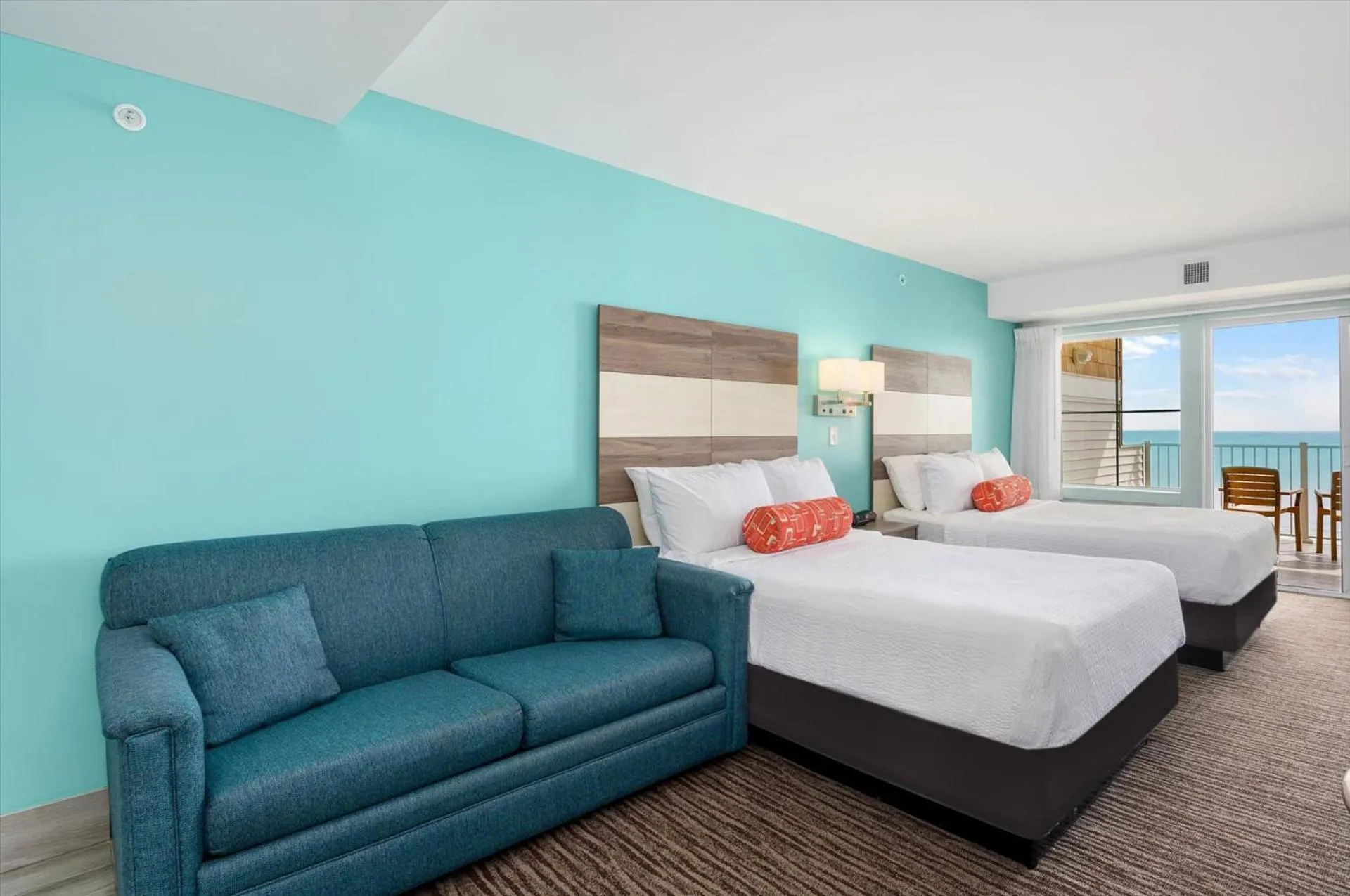 Photo of the whole room, Bed in Monte Carlo Boardwalk / Oceanfront Ocean City