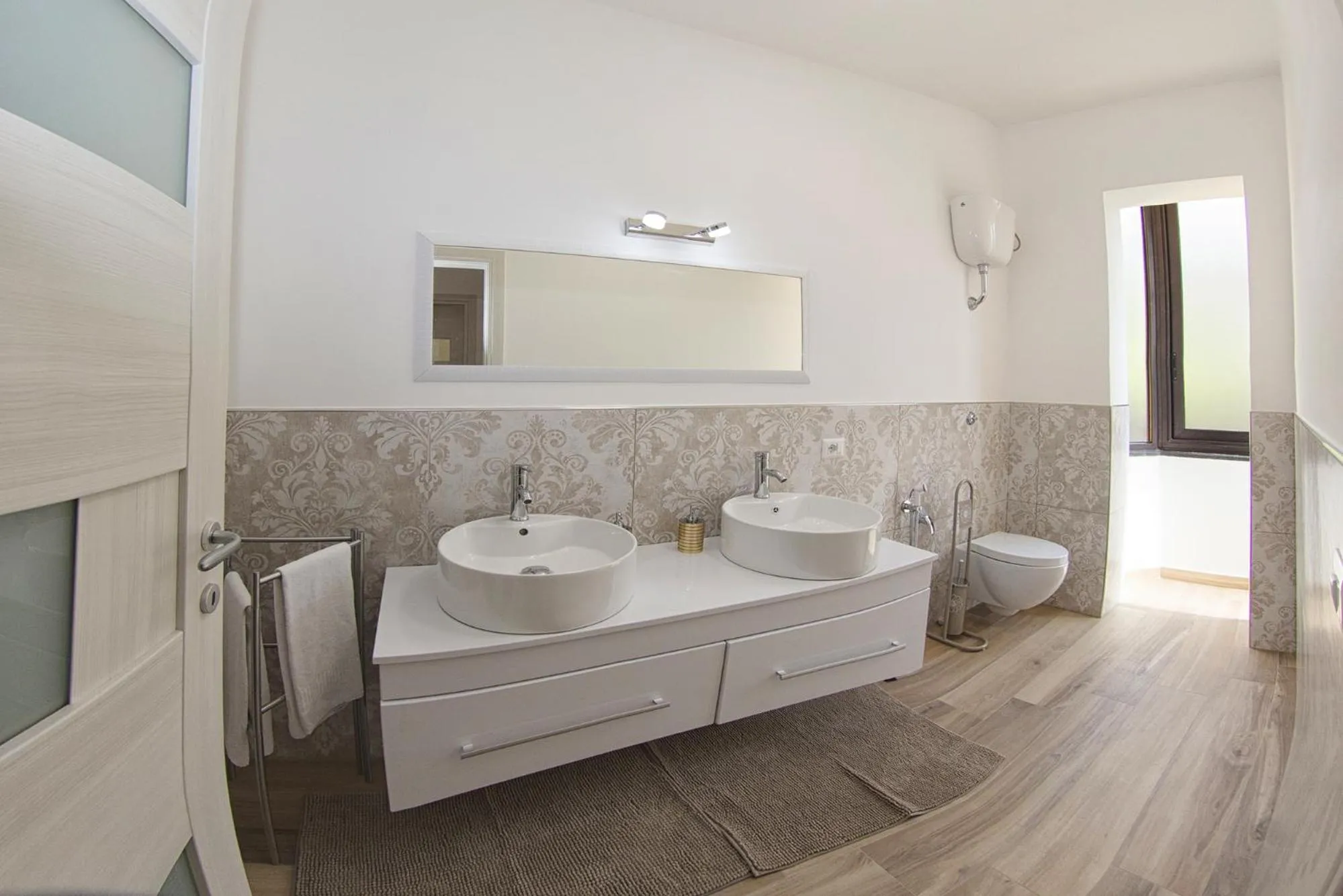 Bathroom in Villa C Luxury Estate