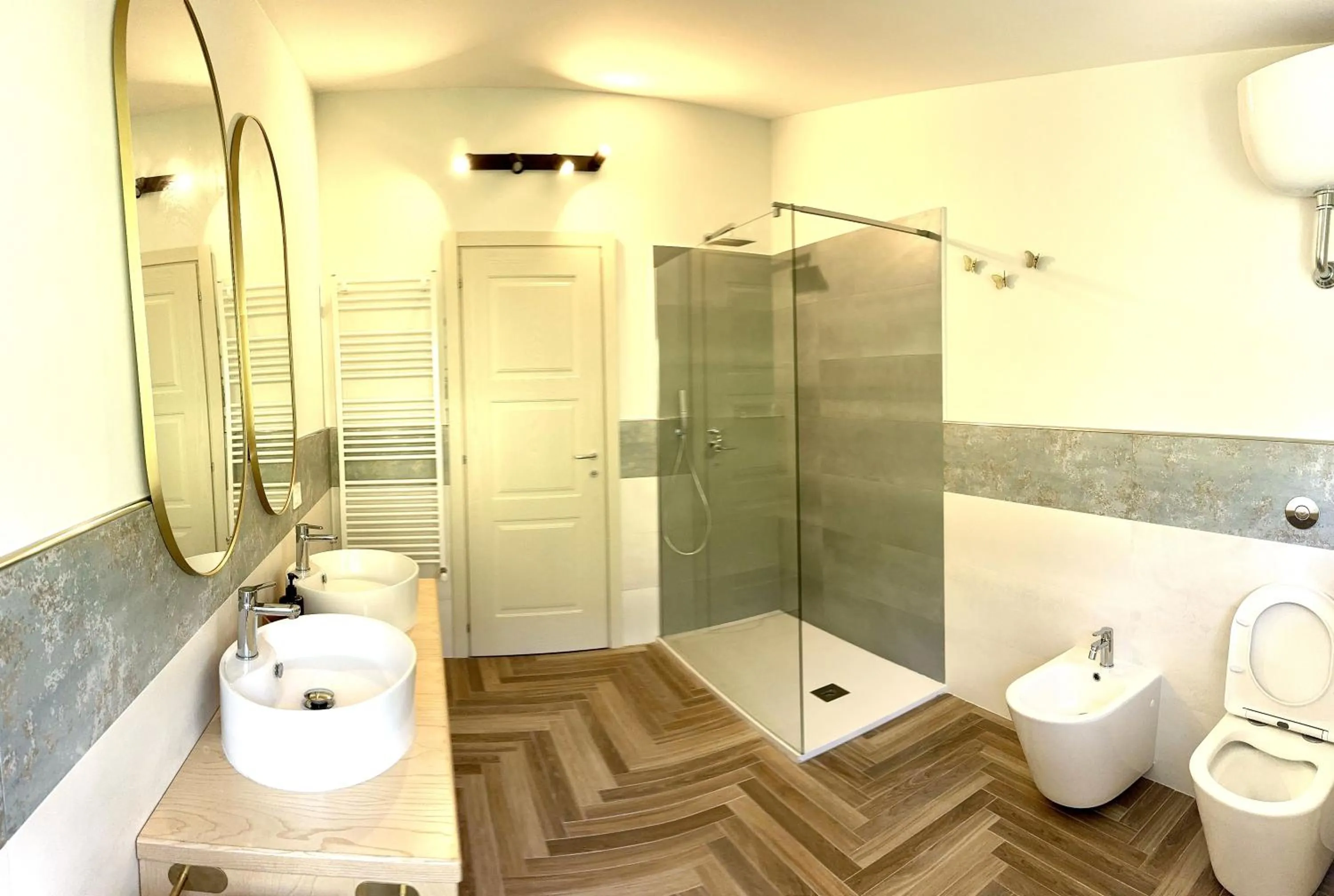 Bathroom in Villa C Luxury Estate