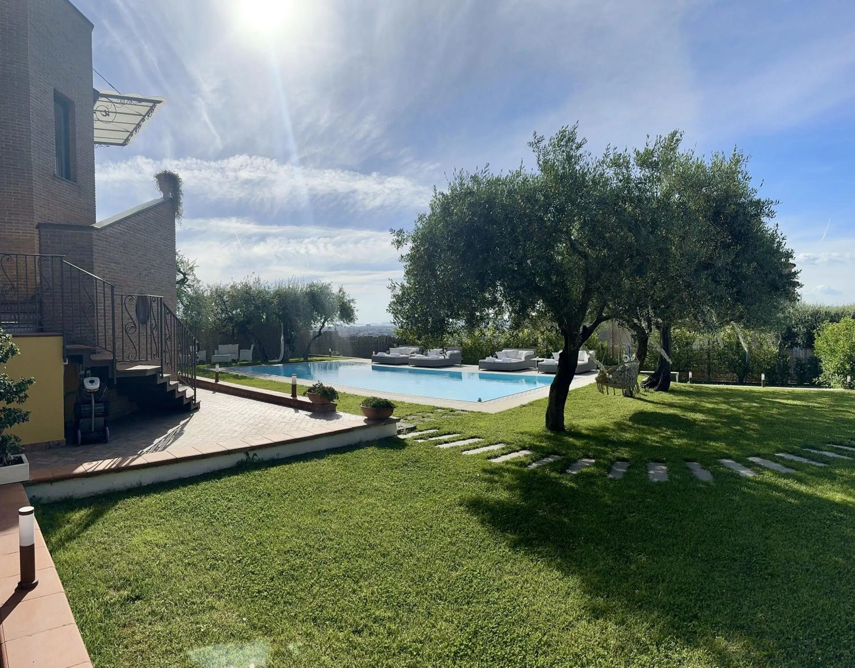 Garden in Villa C Luxury Estate