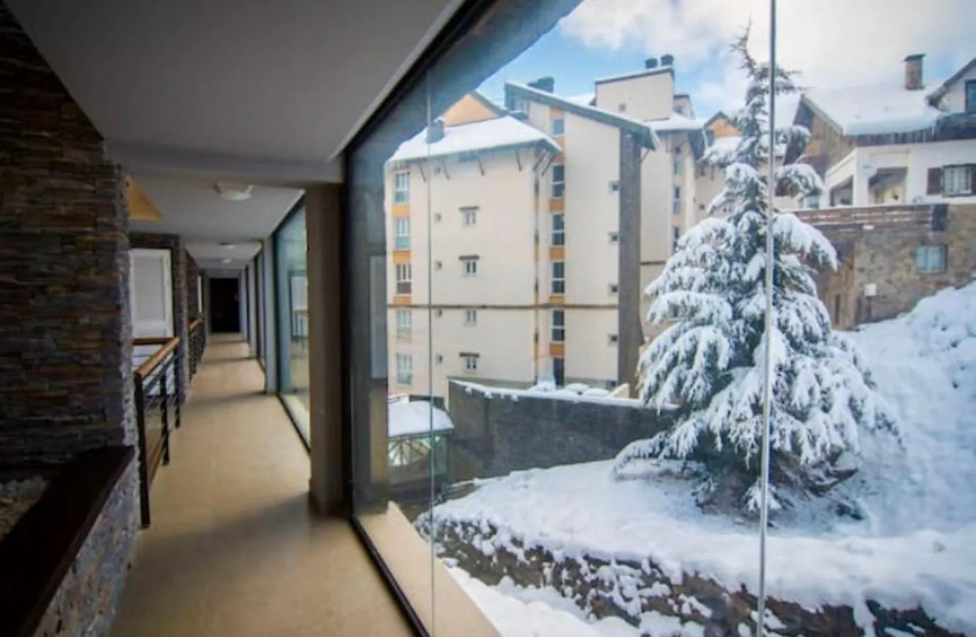 Balcony/Terrace in Apartamento Deluxe a Pie de Pista Miramar Ski
