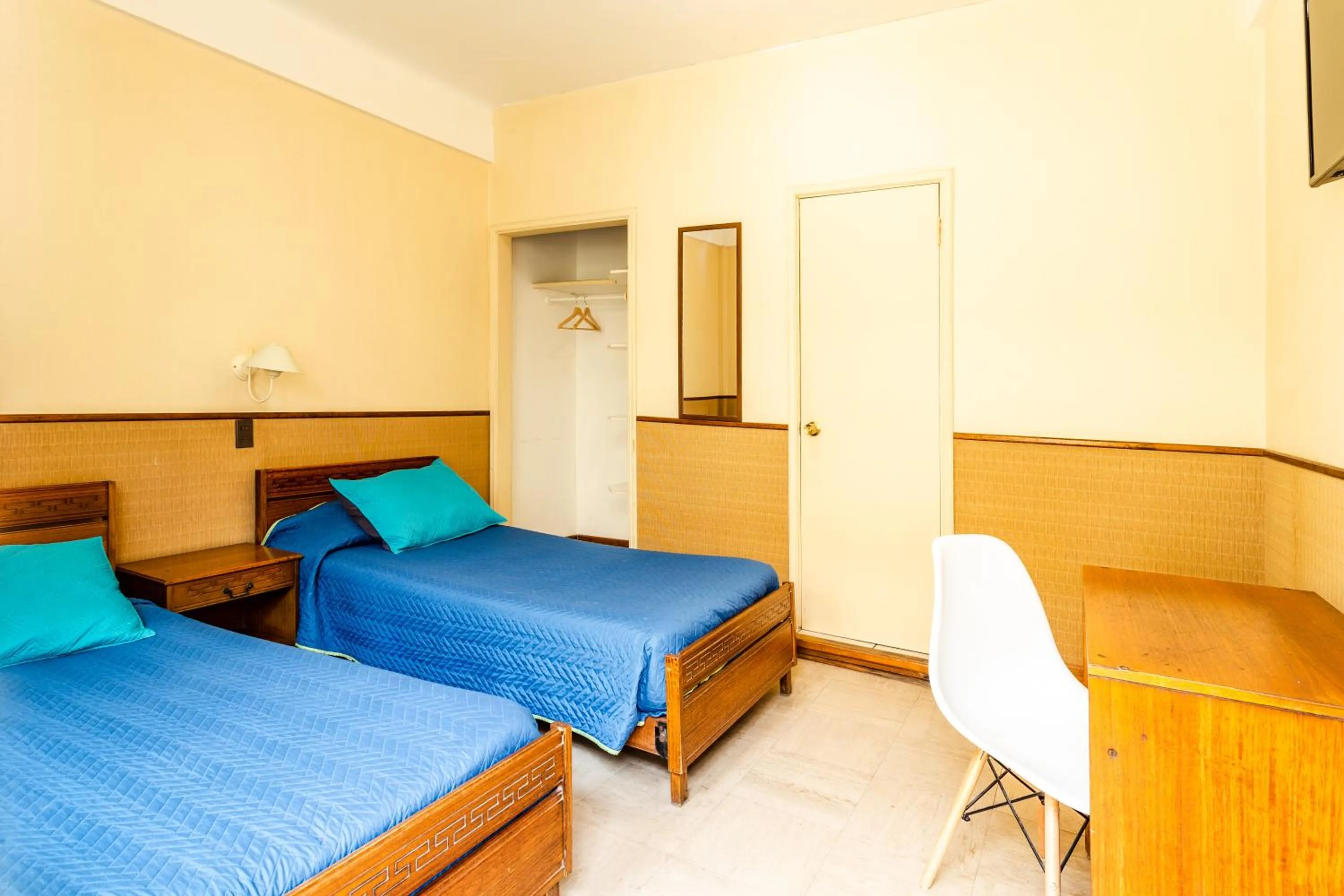 Bed in Hotel Del Puerto