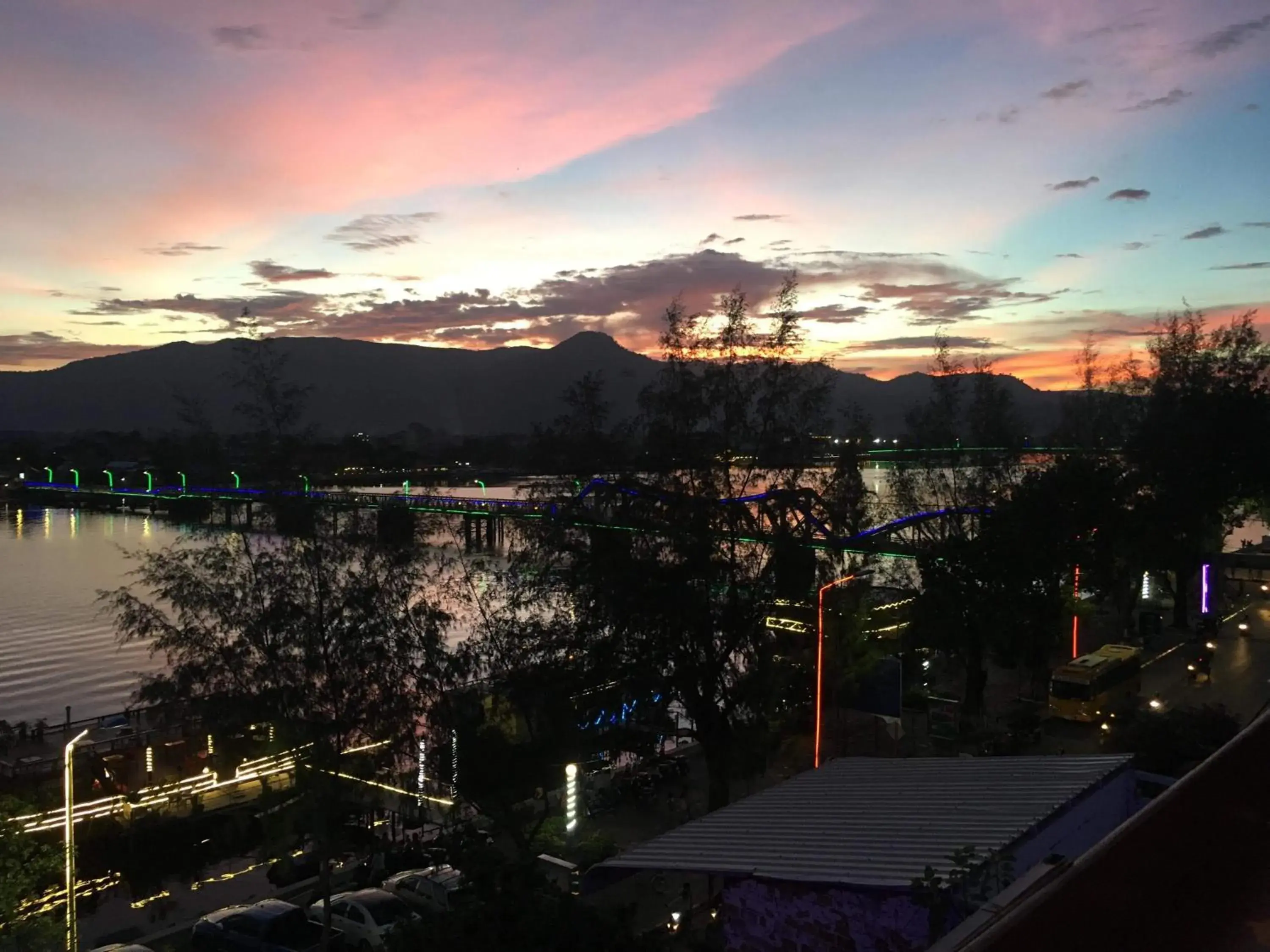 City view in Good Morning Kampot City view in Good Morning Kampot