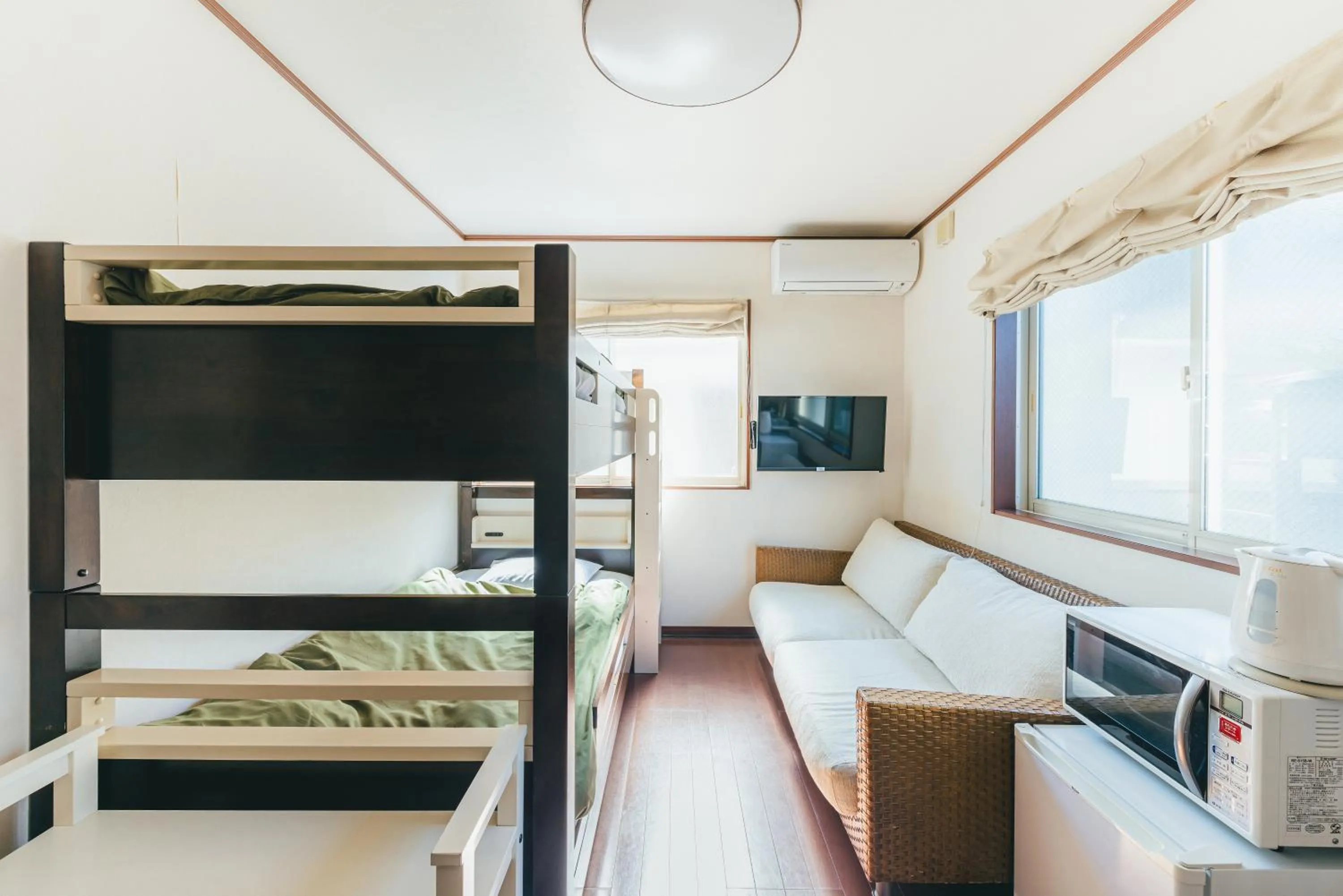 Bed in guesthouse SHIBAFU