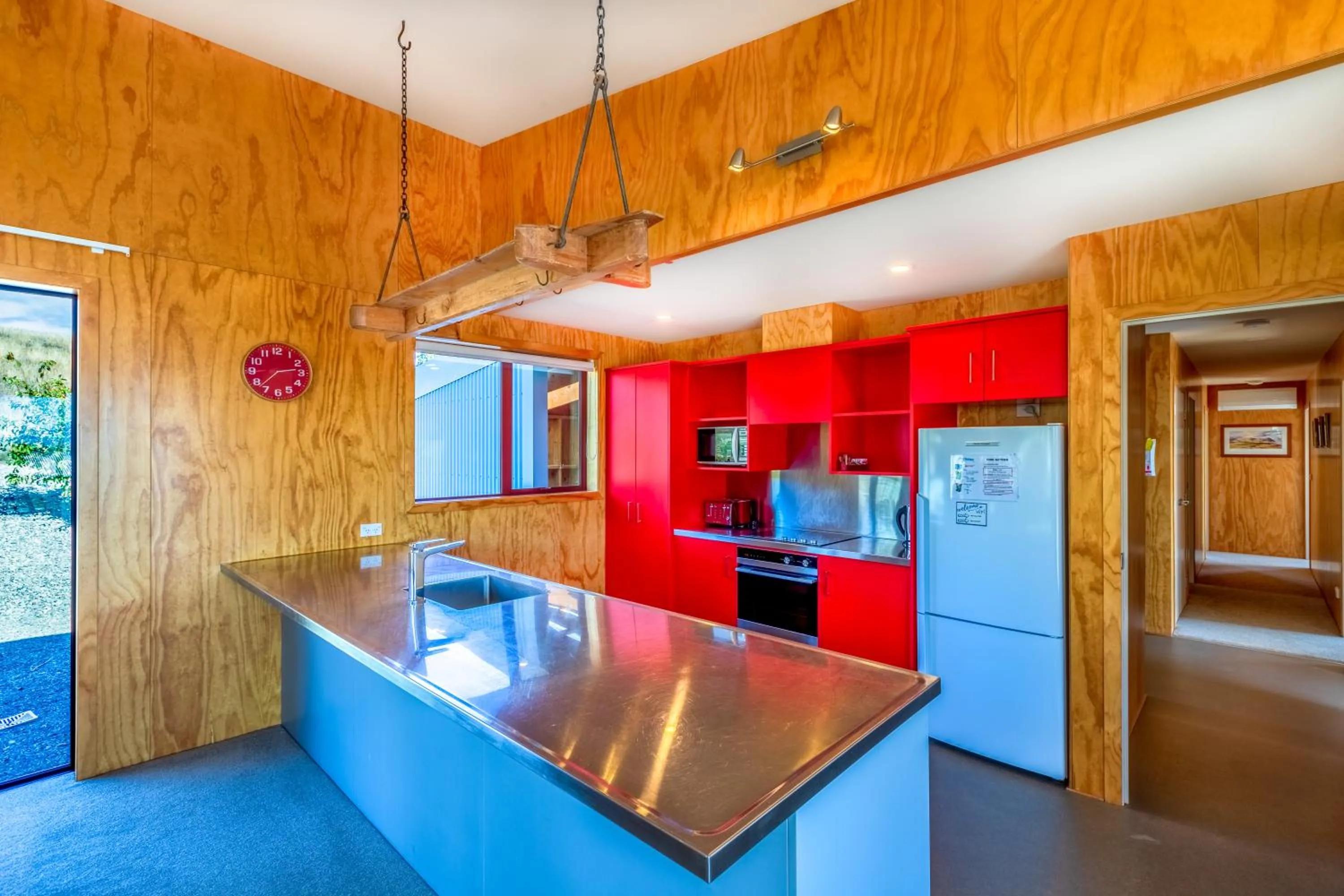 dishwasher in Castle Hall - Lake Tekapo