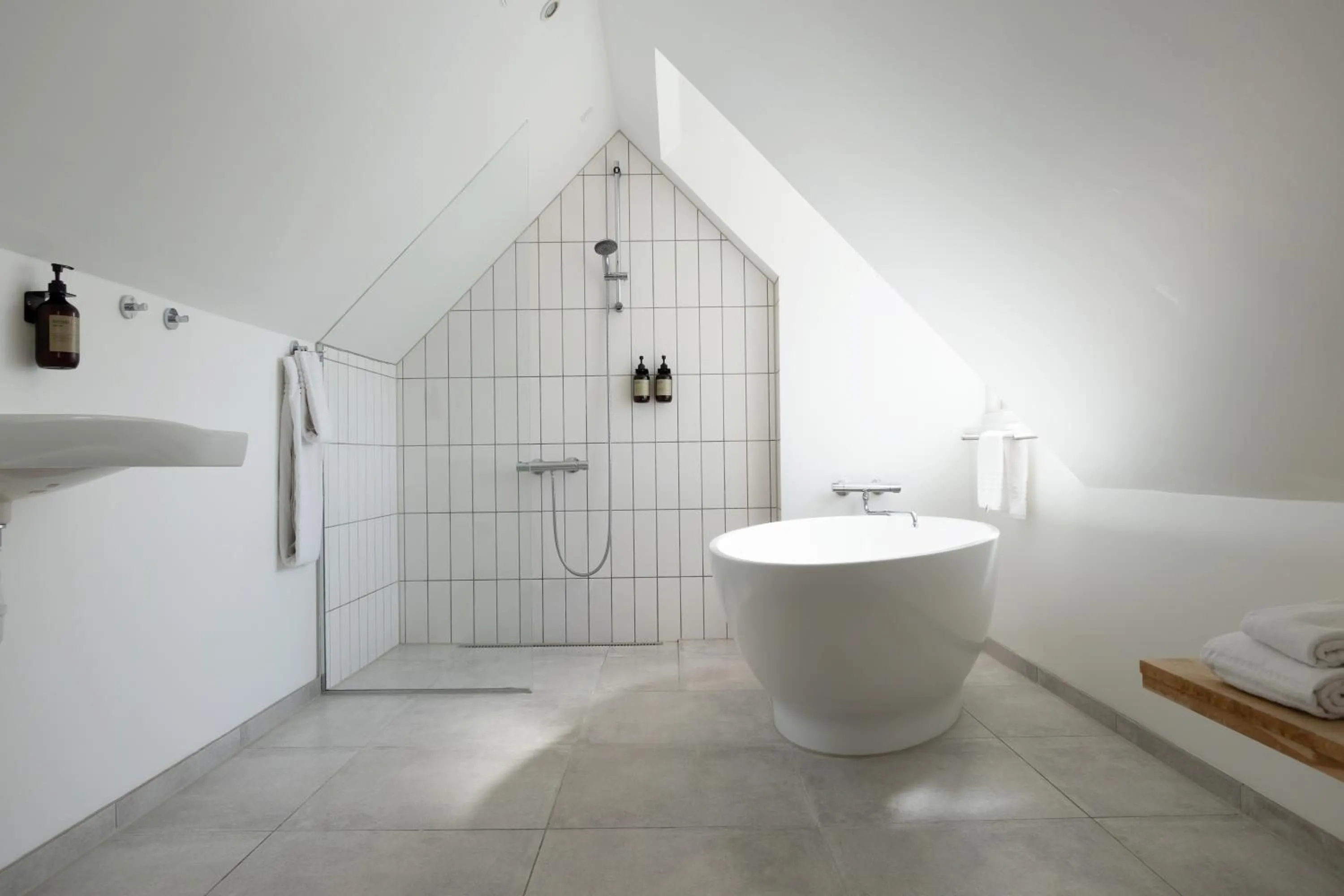 Bathroom in Savoy Hotel