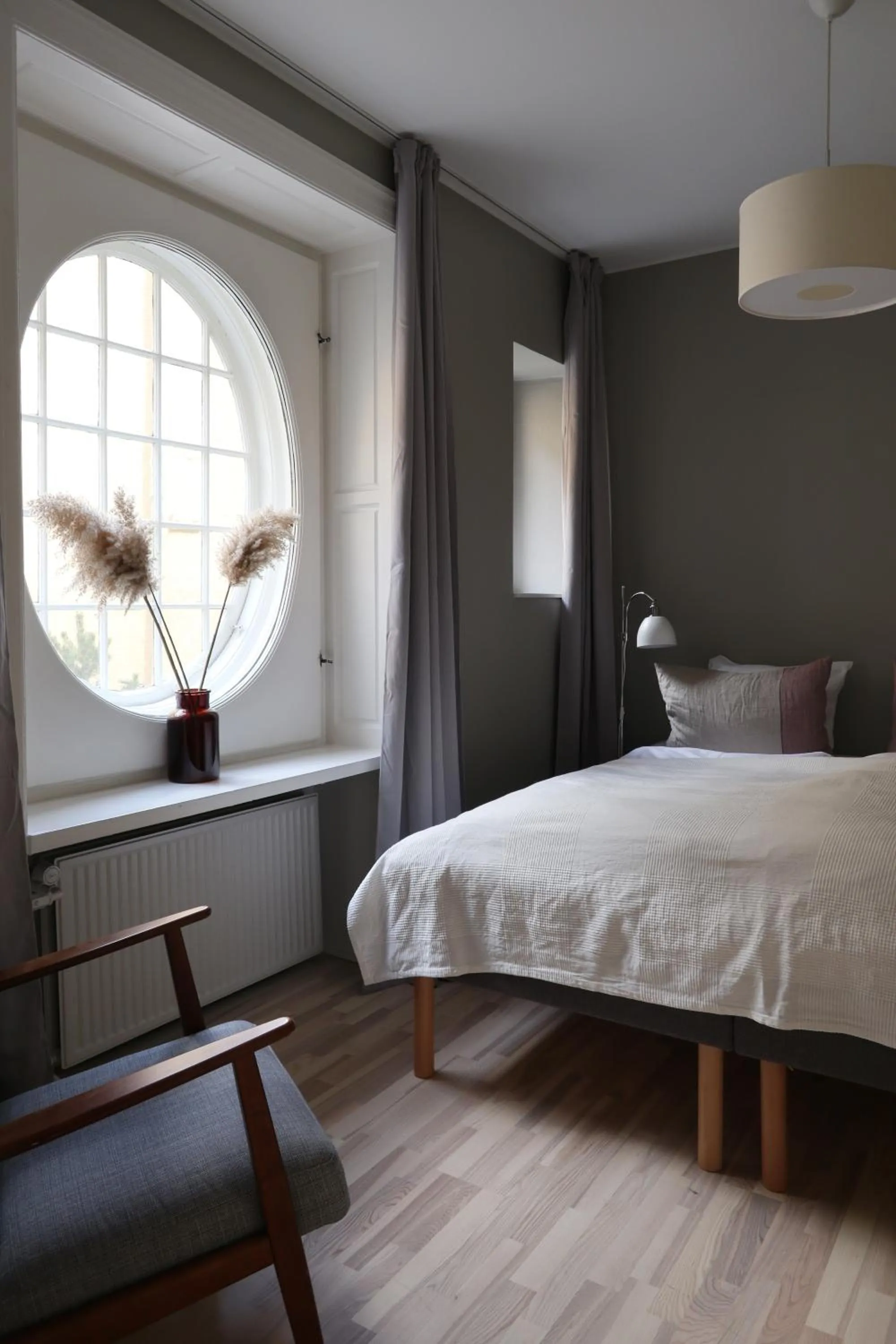 Bedroom, Bed in Savoy Hotel