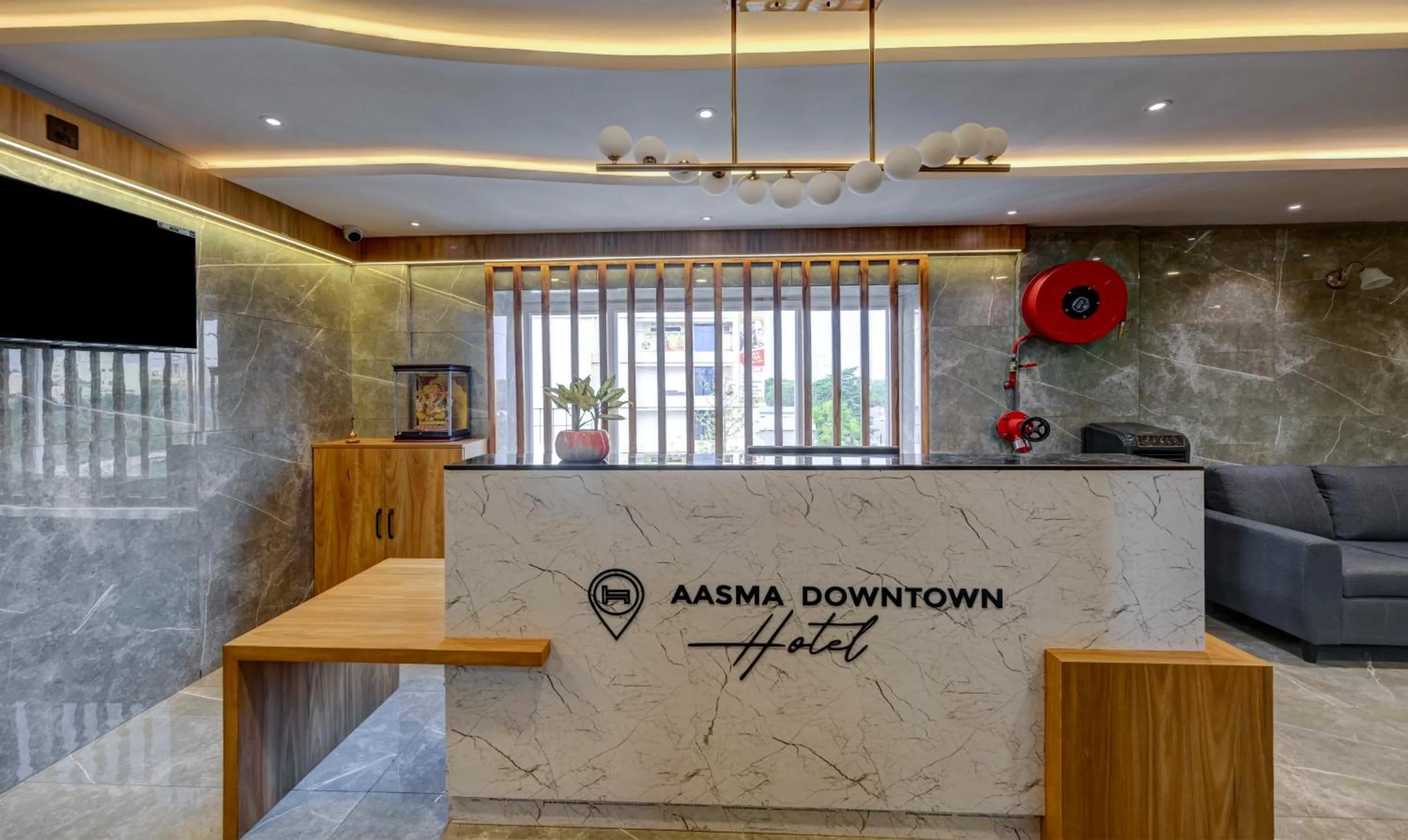 Lobby or reception in Treebo Aasma Downtown