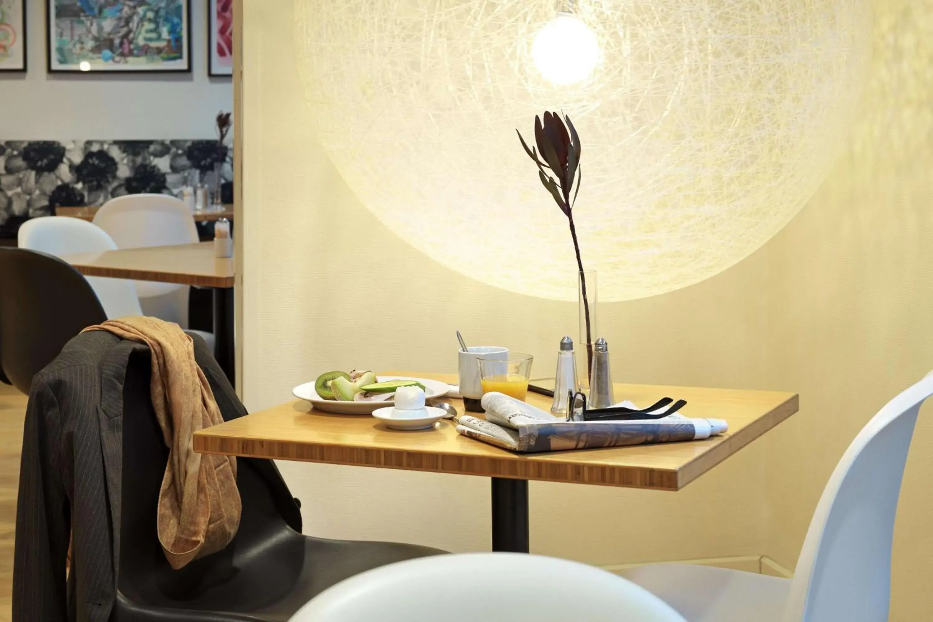 Restaurant/places to eat in Scandic Webers Restaurant/places to eat in Scandic Webers