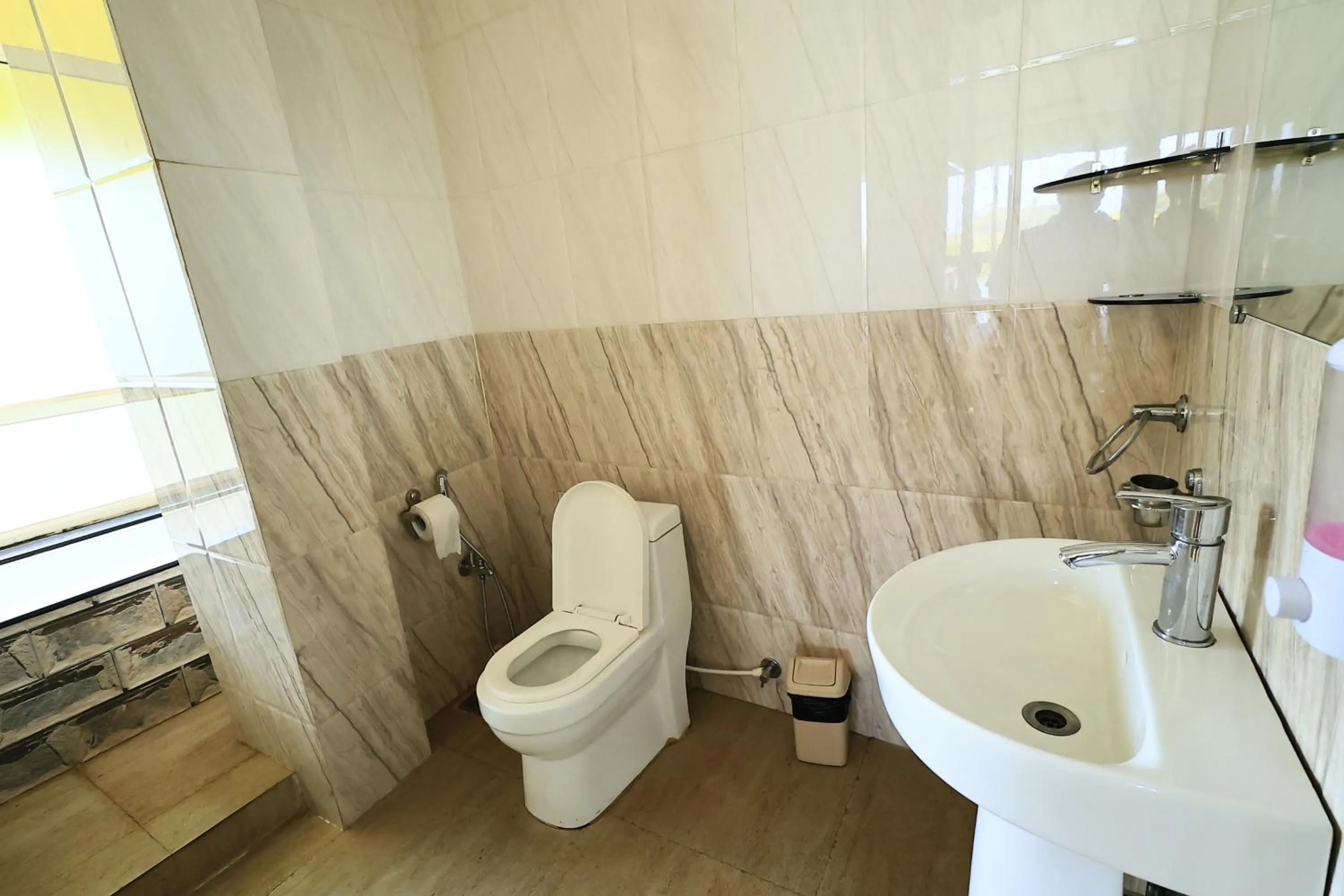 Shower in Sal Riviera