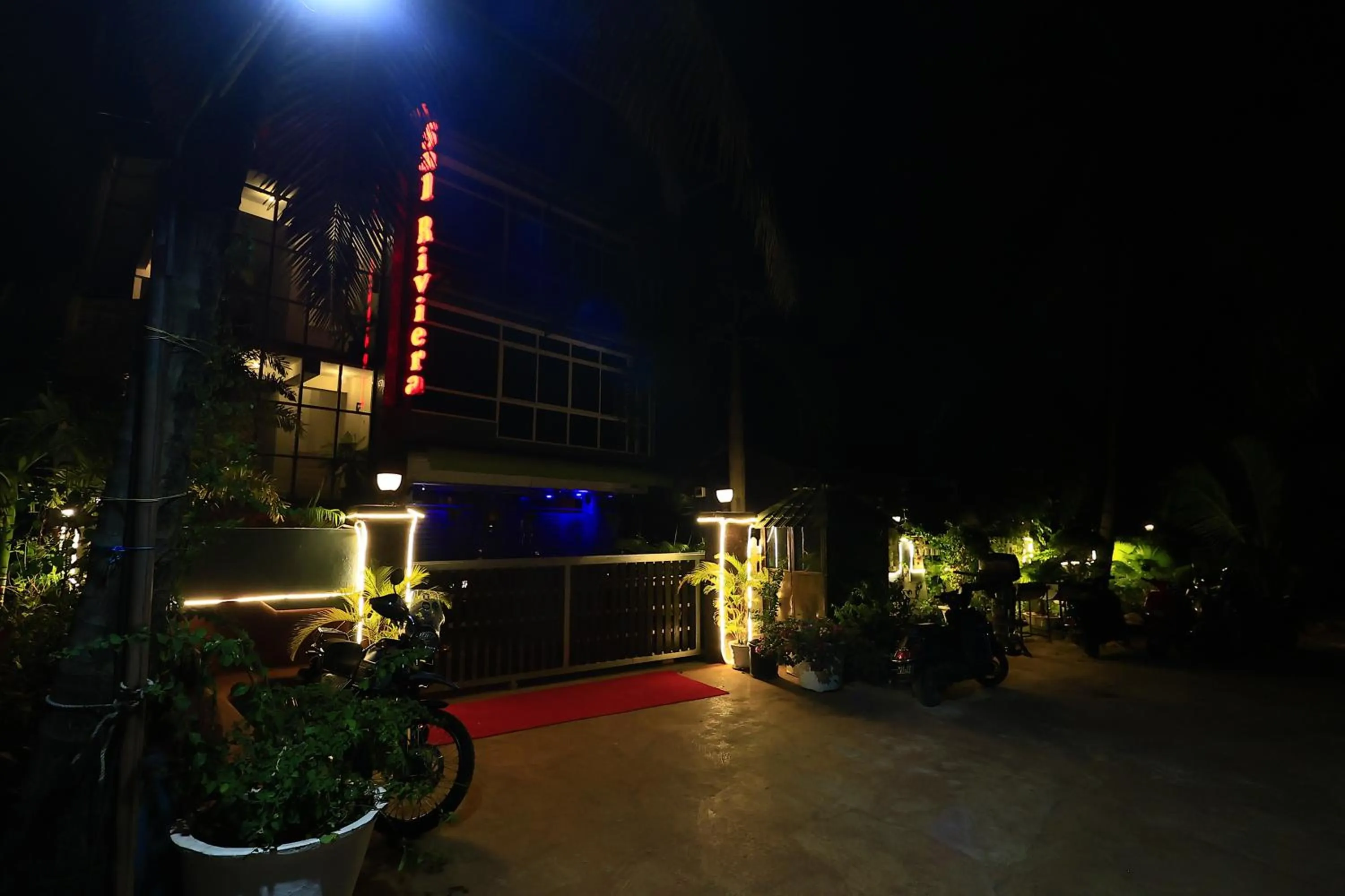 Property building in Sal Riviera