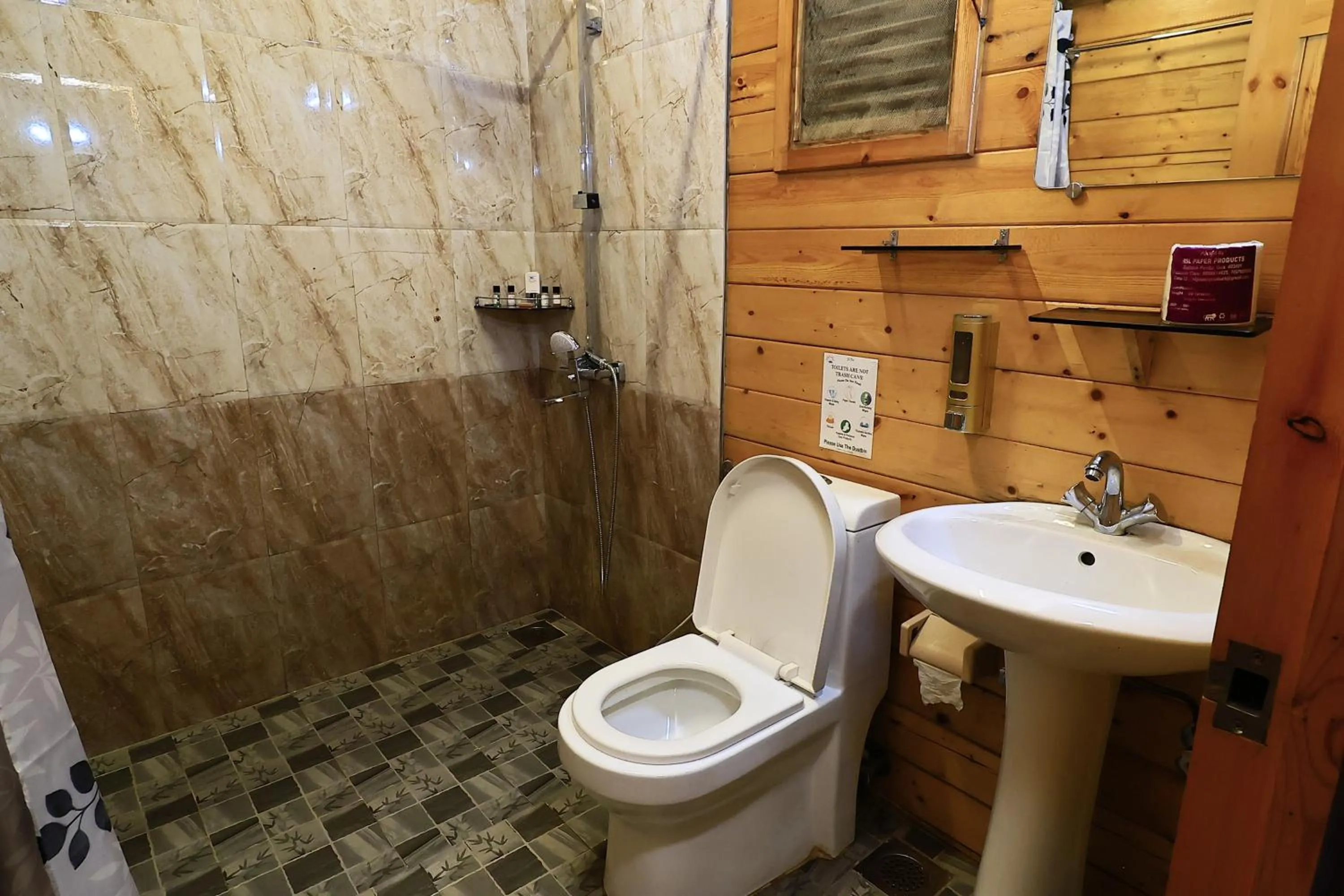 Shower in Sal Riviera