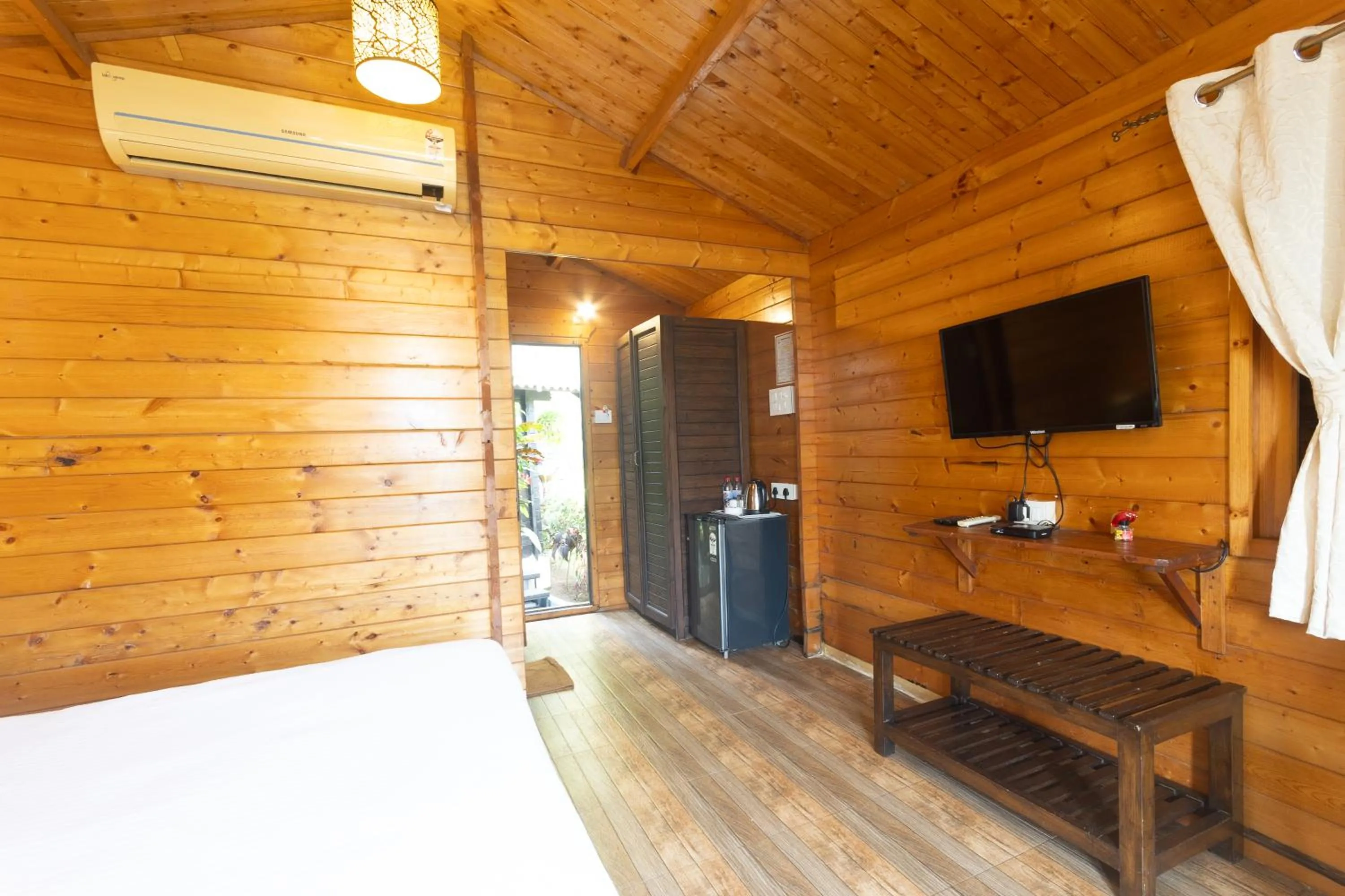 TV and multimedia in Sal Riviera