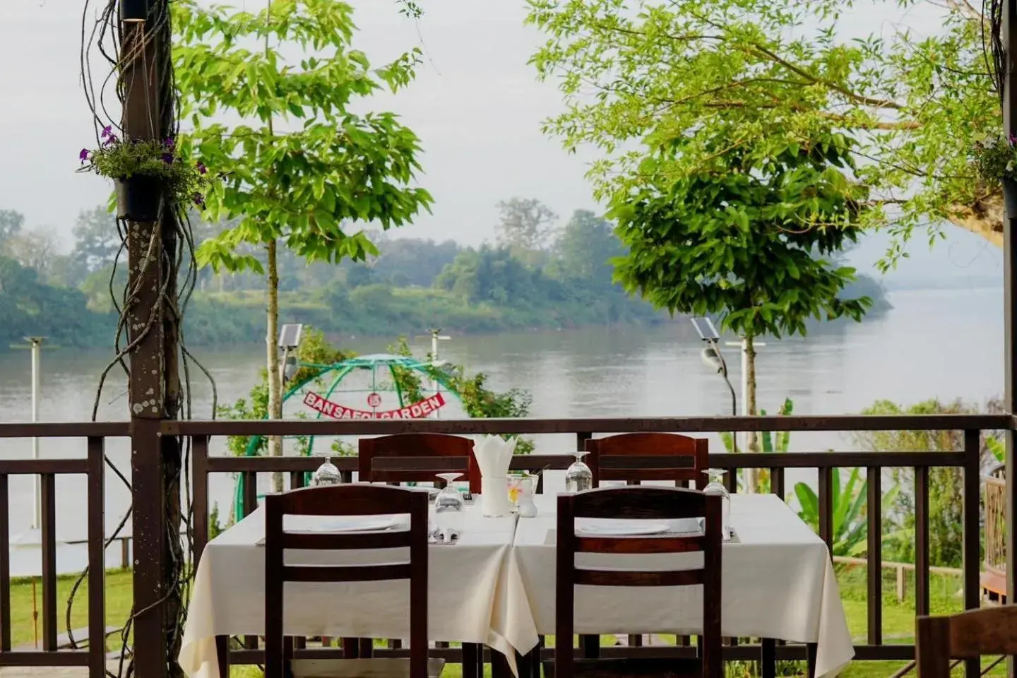 Restaurant/places to eat in Bansaeo Garden and Resort Restaurant/places to eat in Bansaeo Garden and Resort